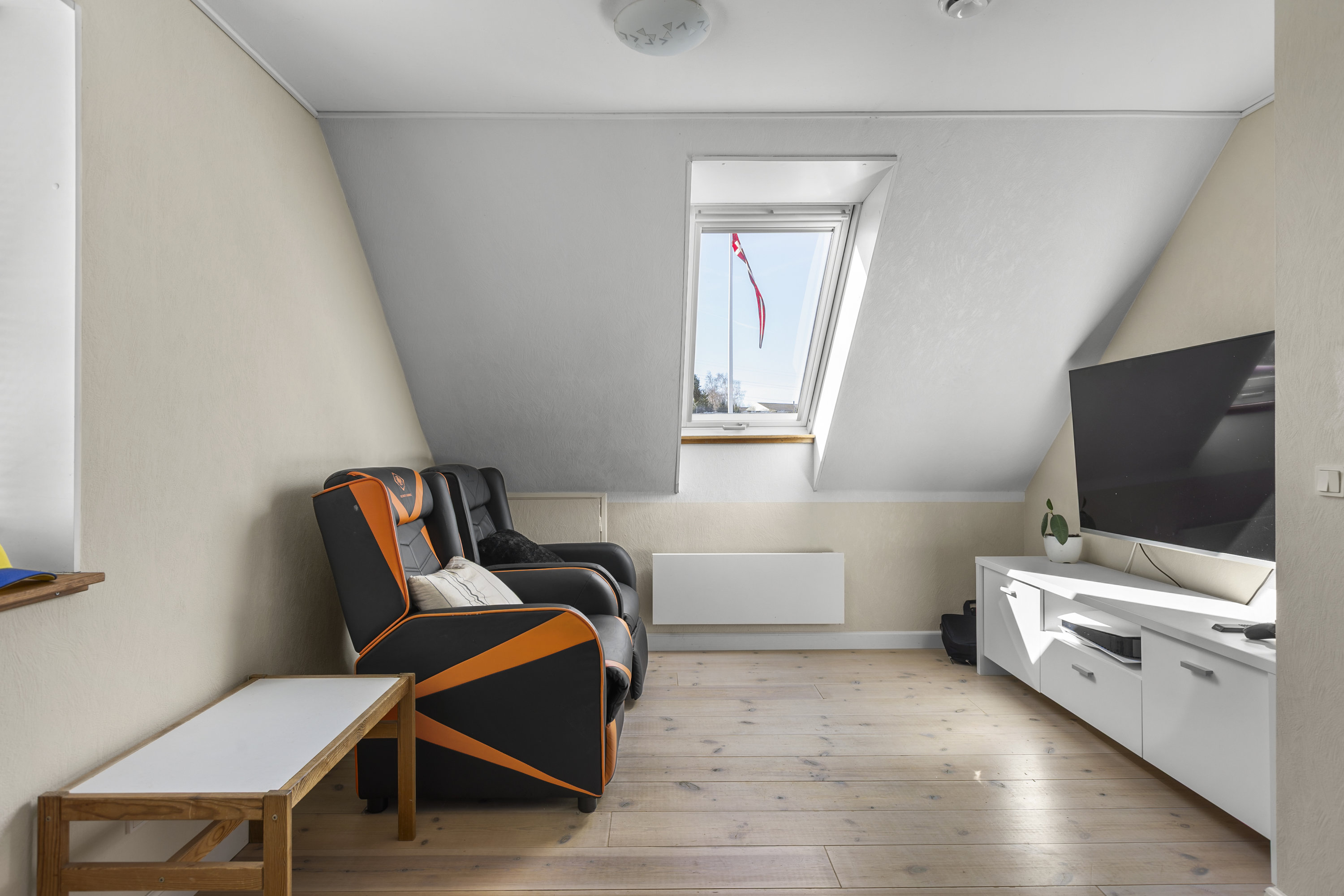 Fremhævet alrum billede i fuldskærmstilstand. Billede af Årbygade 11, Årby, 4400 Kalundborg