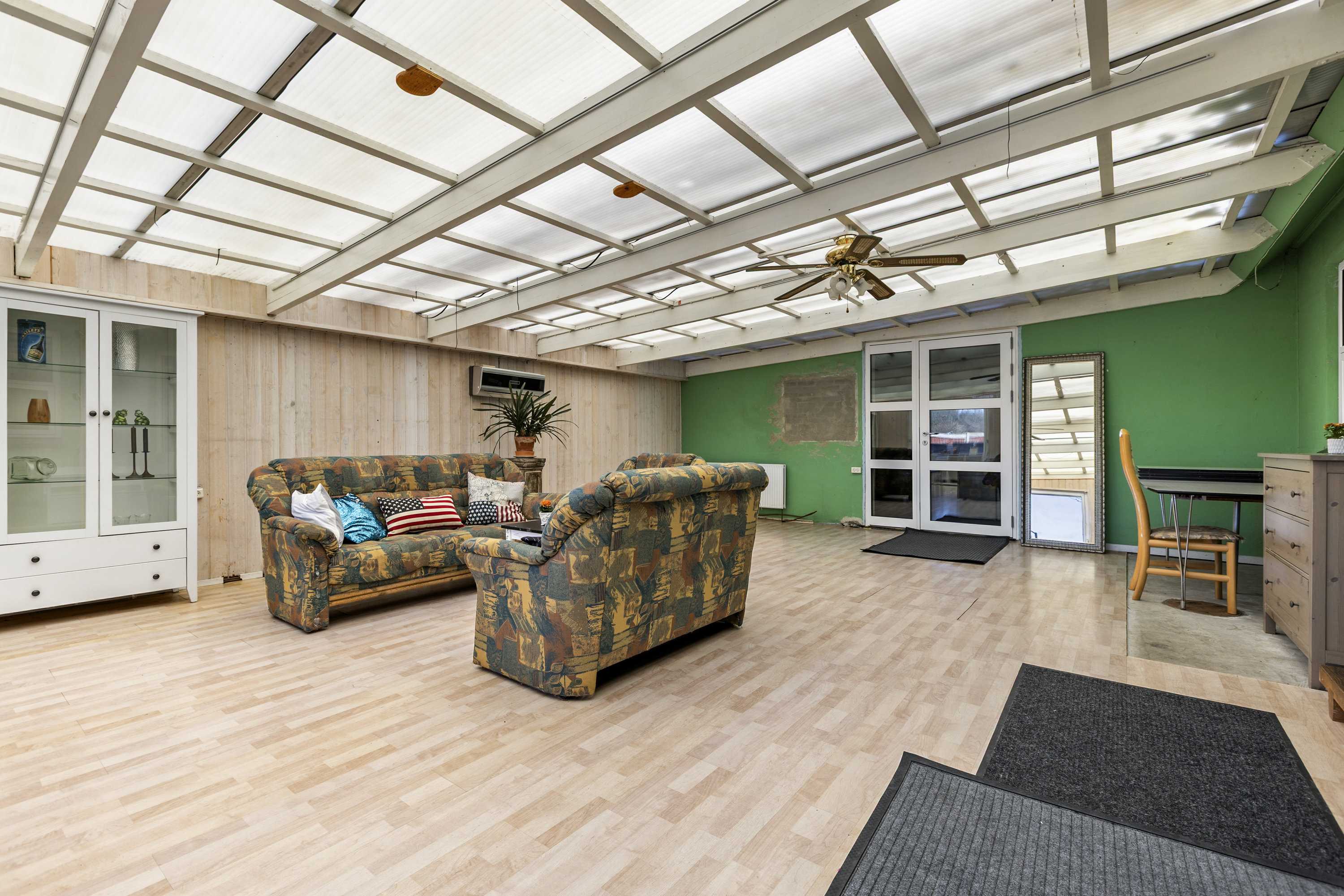 Fremhævet udestue billede i fuldskærmstilstand. Billede af Møllevangen 5, Rørby, 4400 Kalundborg