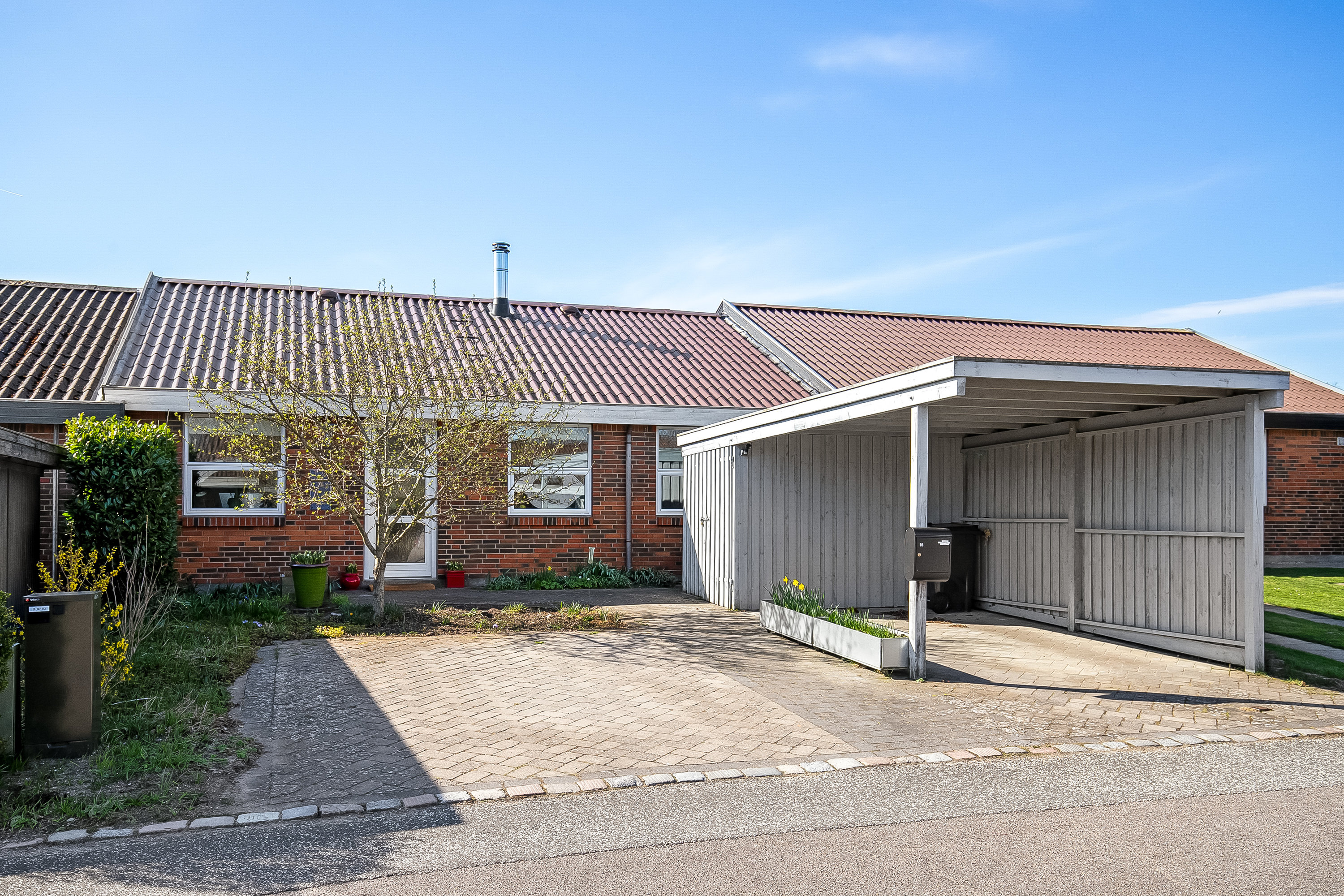 Rækkehus: Ejendommen på Langesøvej 16, Erritsø, 7000 Fredericia