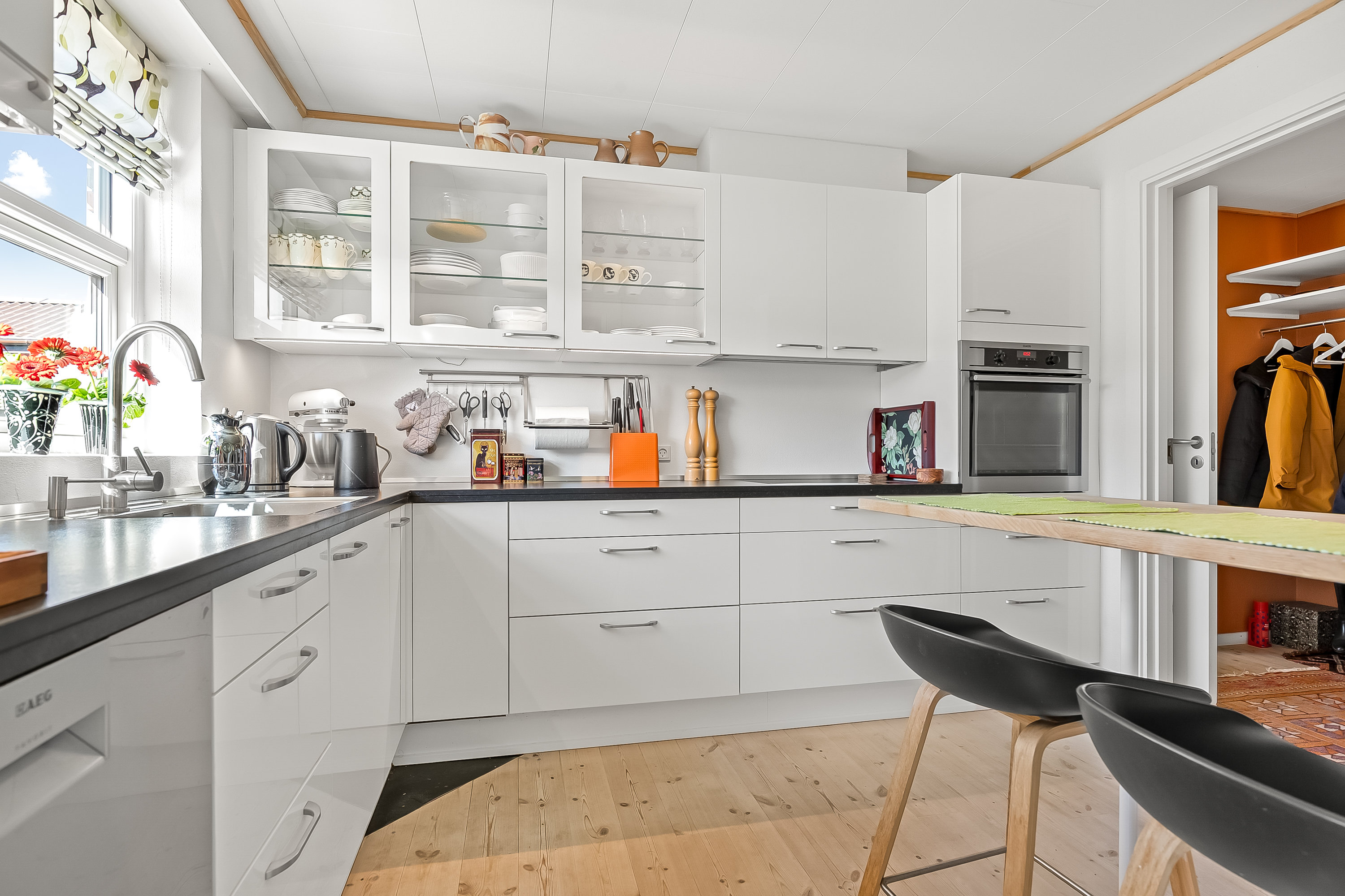 Fremhævet køkken billede i fuldskærmstilstand. Billede af Langesøvej 16, Erritsø, 7000 Fredericia