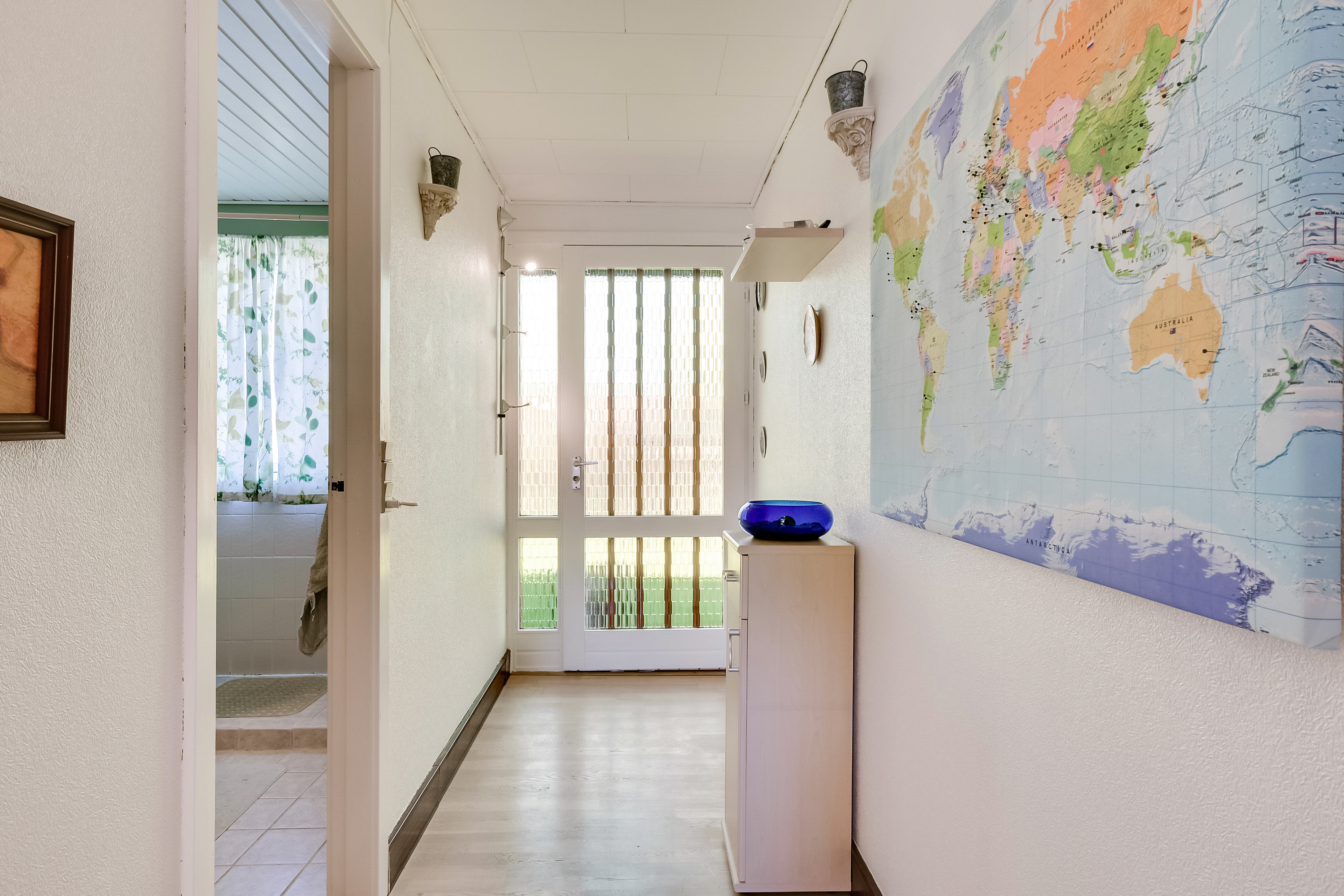 Fremhævet gang billede i fuldskærmstilstand. Billede af Møllebakken 57, Vejle, 5672 Broby