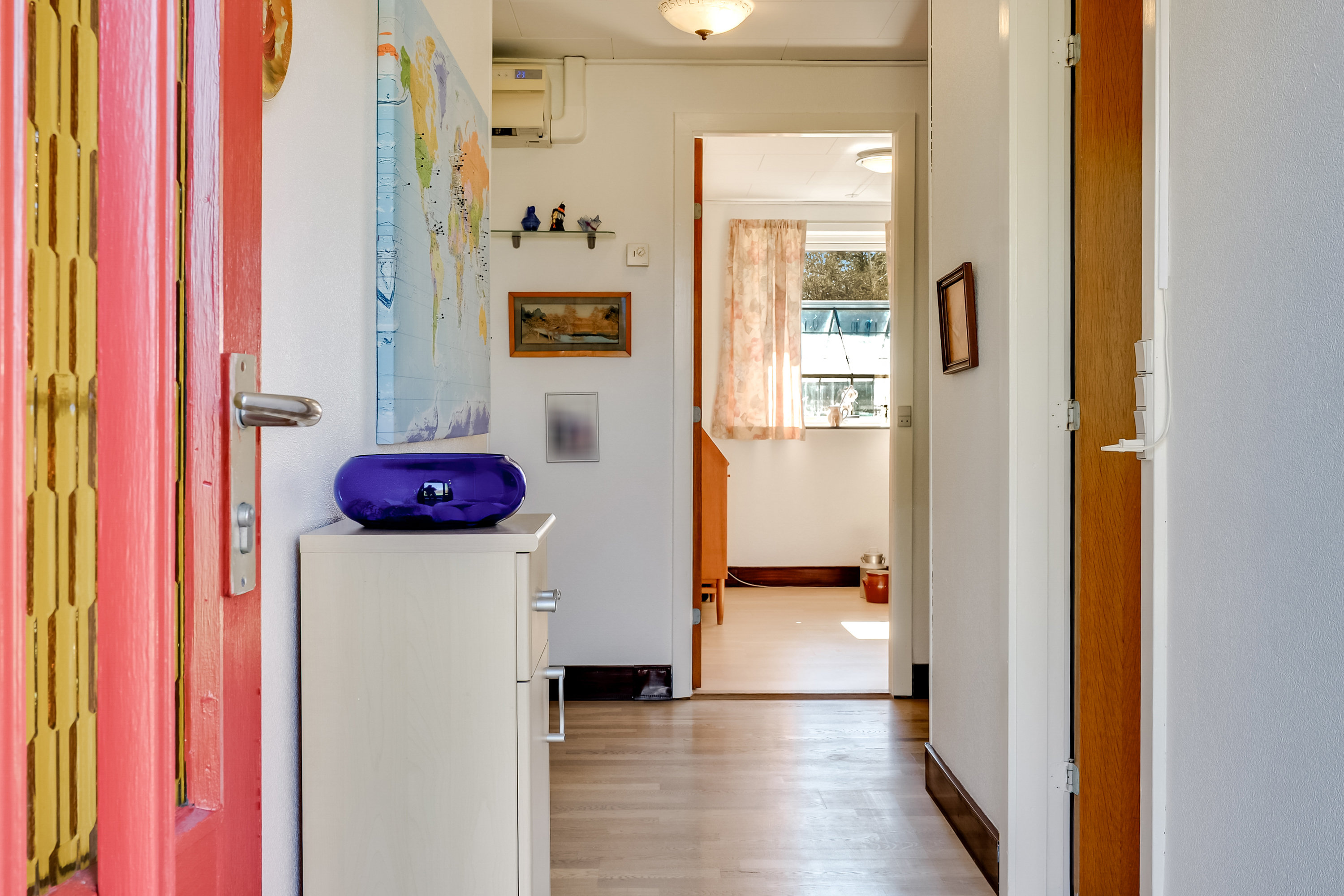 Fremhævet gang billede i fuldskærmstilstand. Billede af Møllebakken 57, Vejle, 5672 Broby