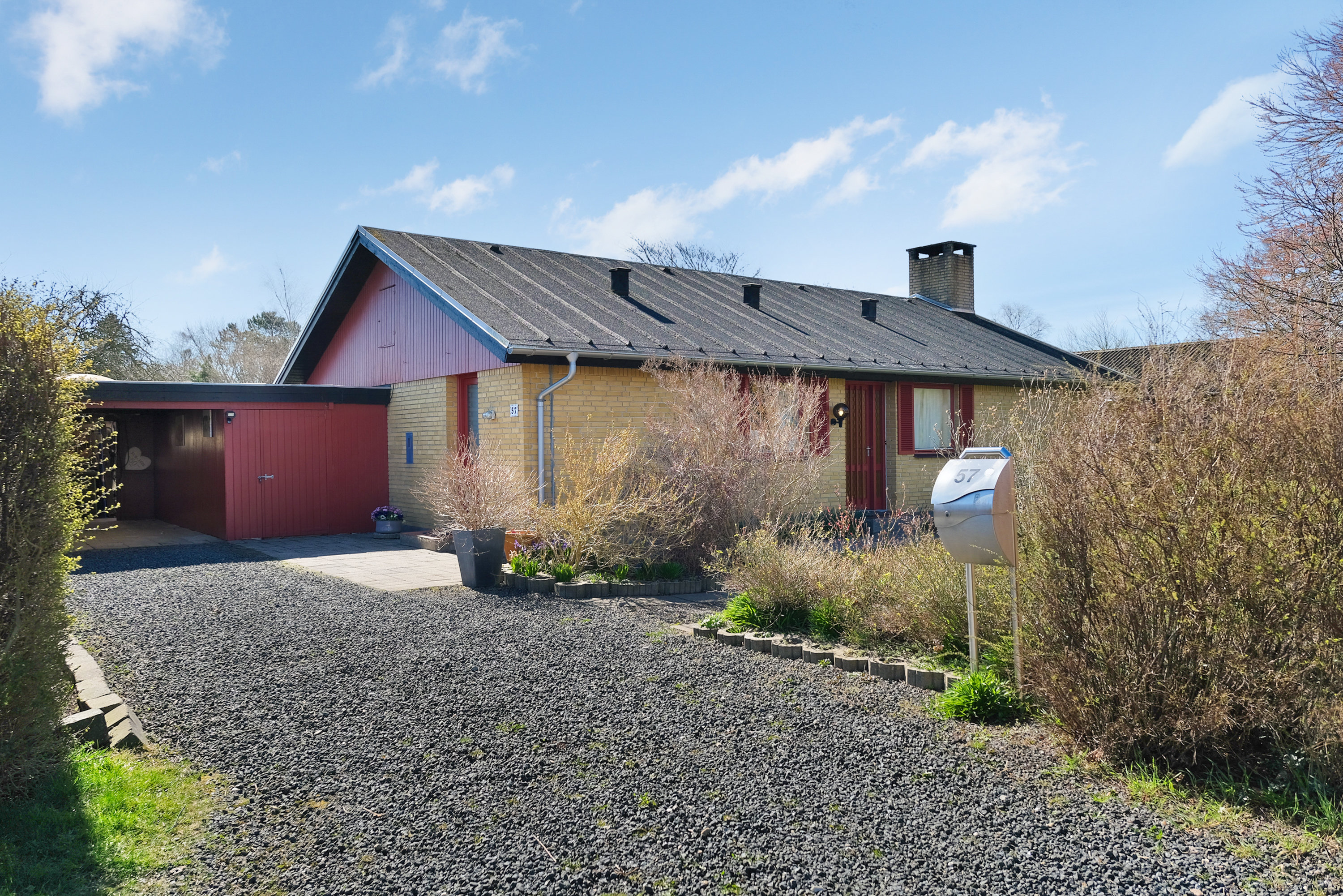 Miniaturebillede 2: facade. Billede af Møllebakken 57, Vejle, 5672 Broby