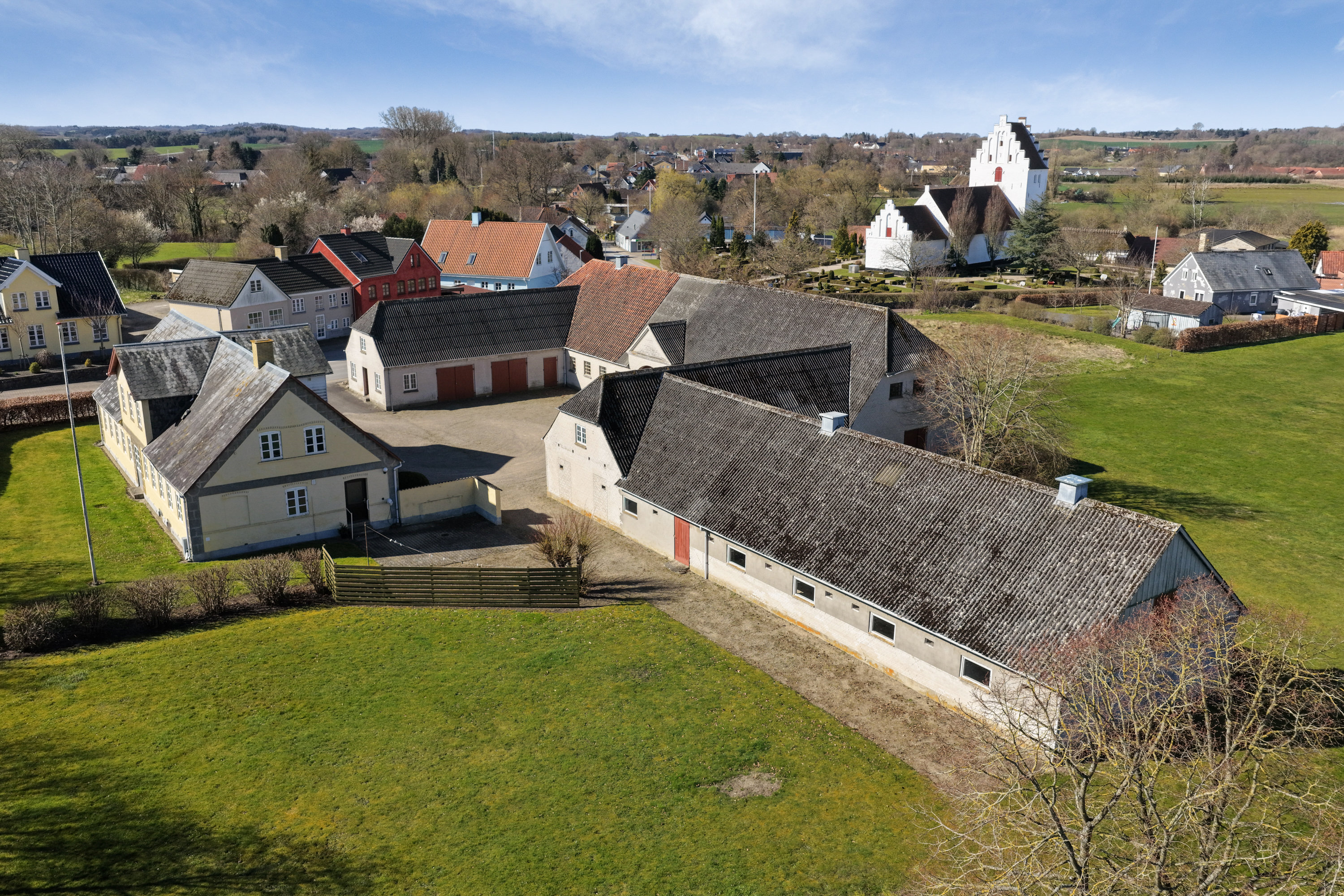 Villa: Luftfoto på Østerågade 9, Nr Broby, 5672 Broby