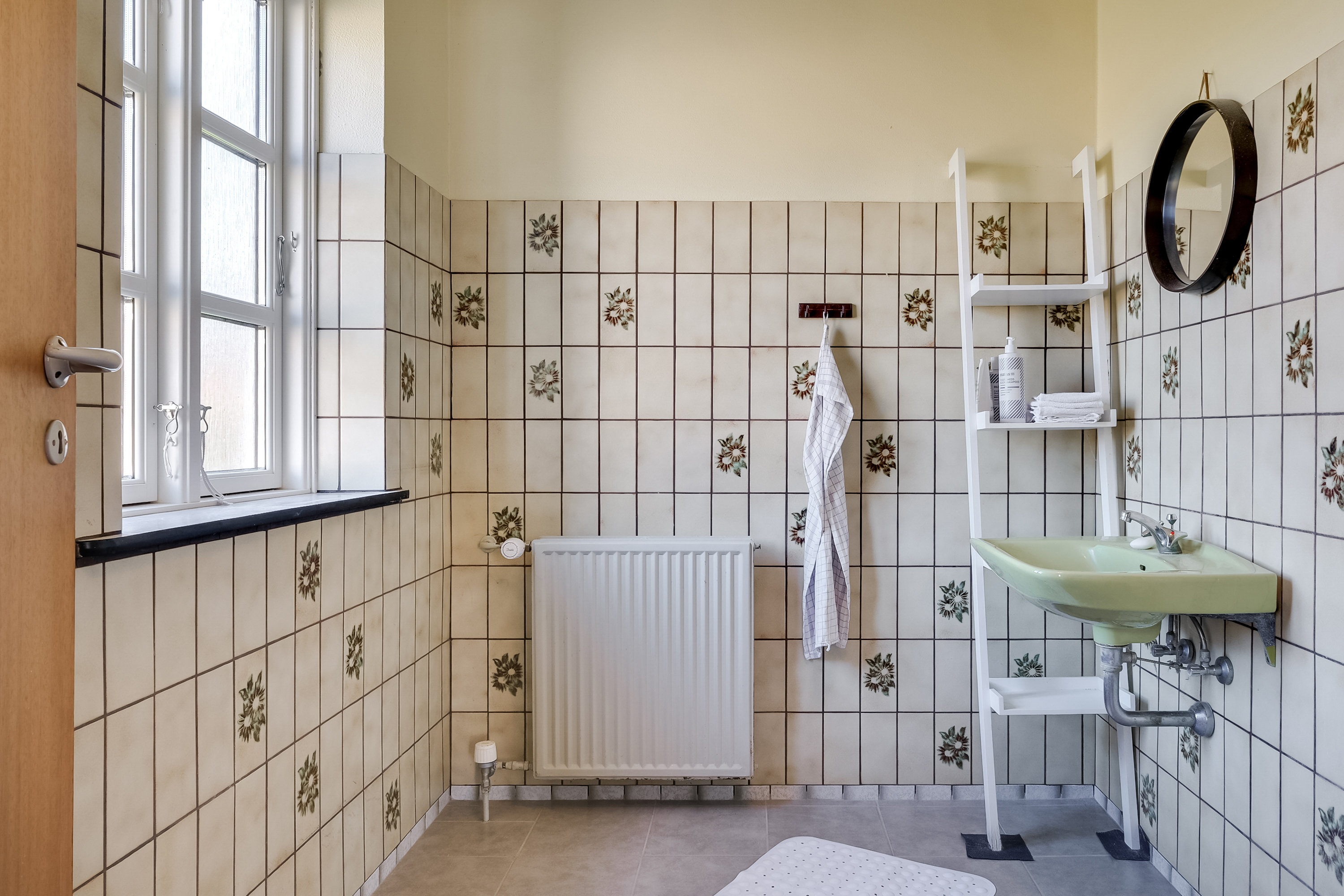 Fremhævet badeværelse billede i fuldskærmstilstand. Billede af Østerågade 9, Nr Broby, 5672 Broby