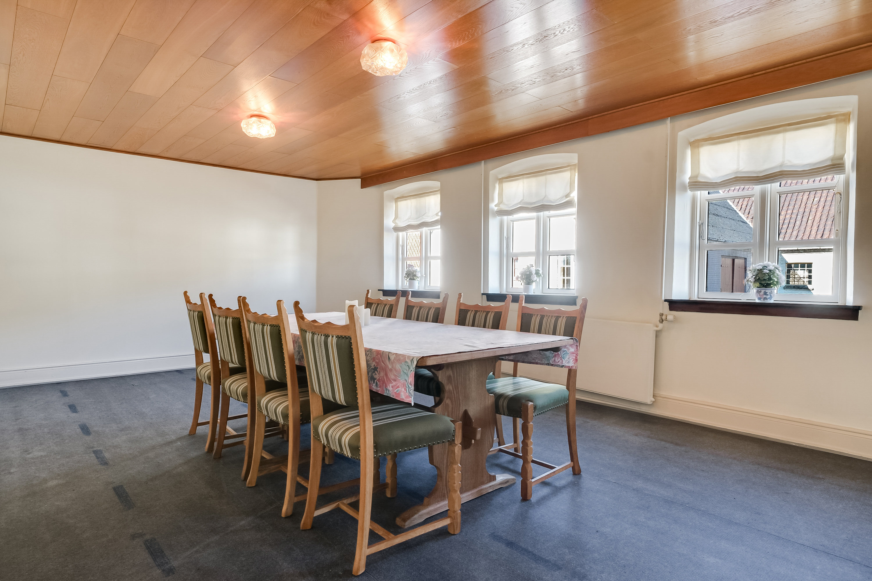 Fremhævet spisestue billede i fuldskærmstilstand. Billede af Østerågade 9, Nr Broby, 5672 Broby