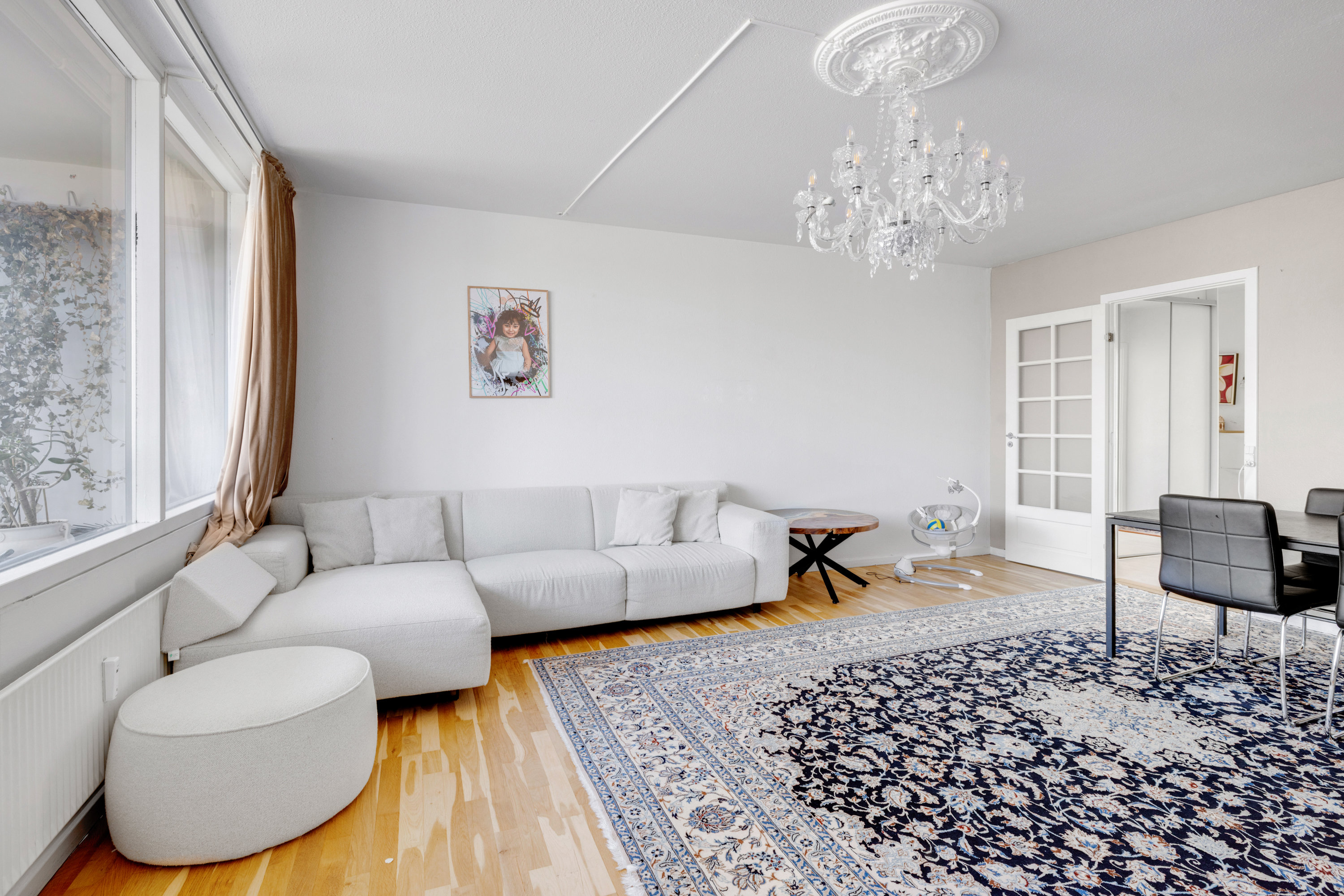 Miniaturebillede 2: stue. Billede af Vejlebrovej 44, 2. tv., 2635 Ishøj