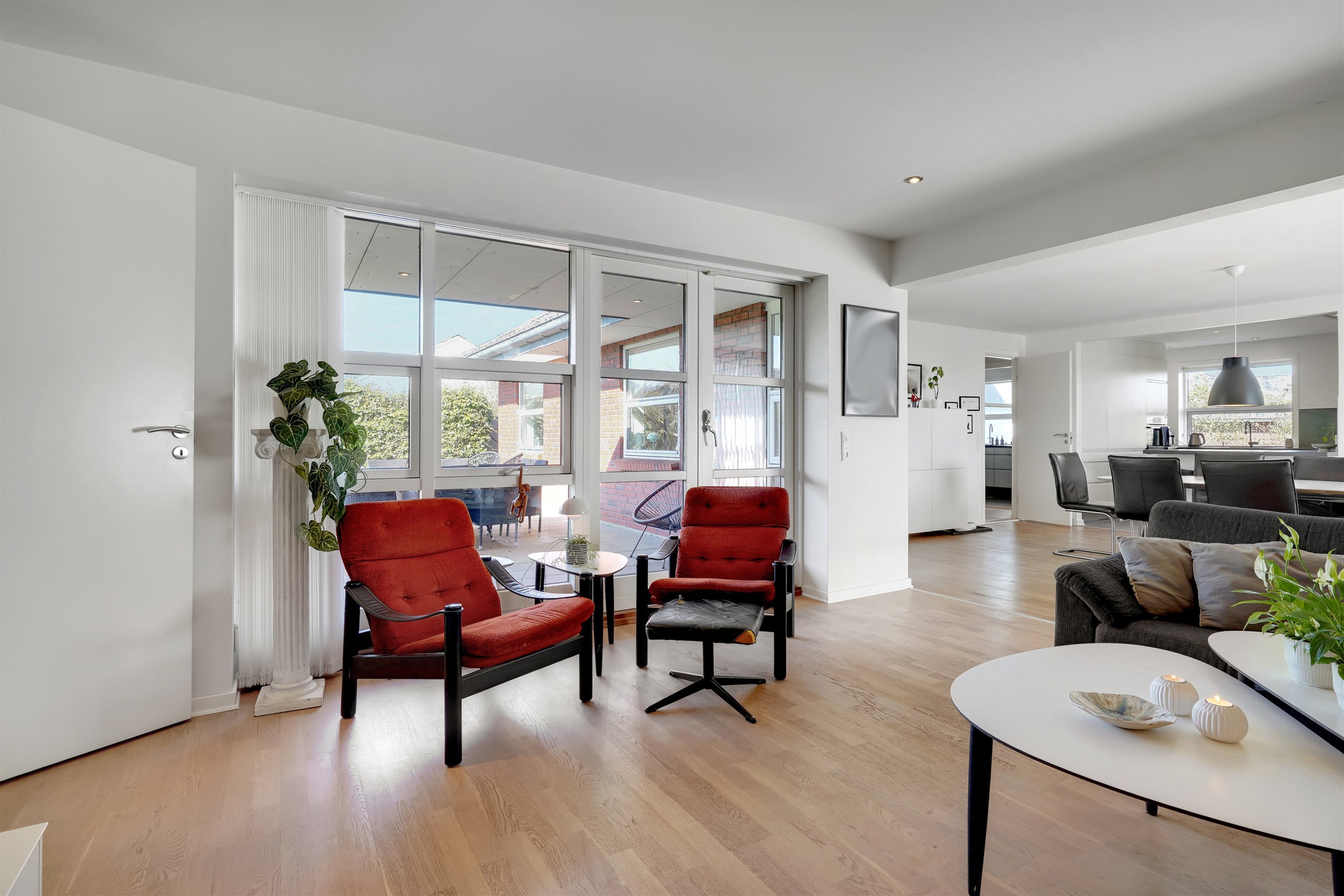 Fremhævet stue billede i fuldskærmstilstand. Billede af Søstjernen 22, 6710 Esbjerg V