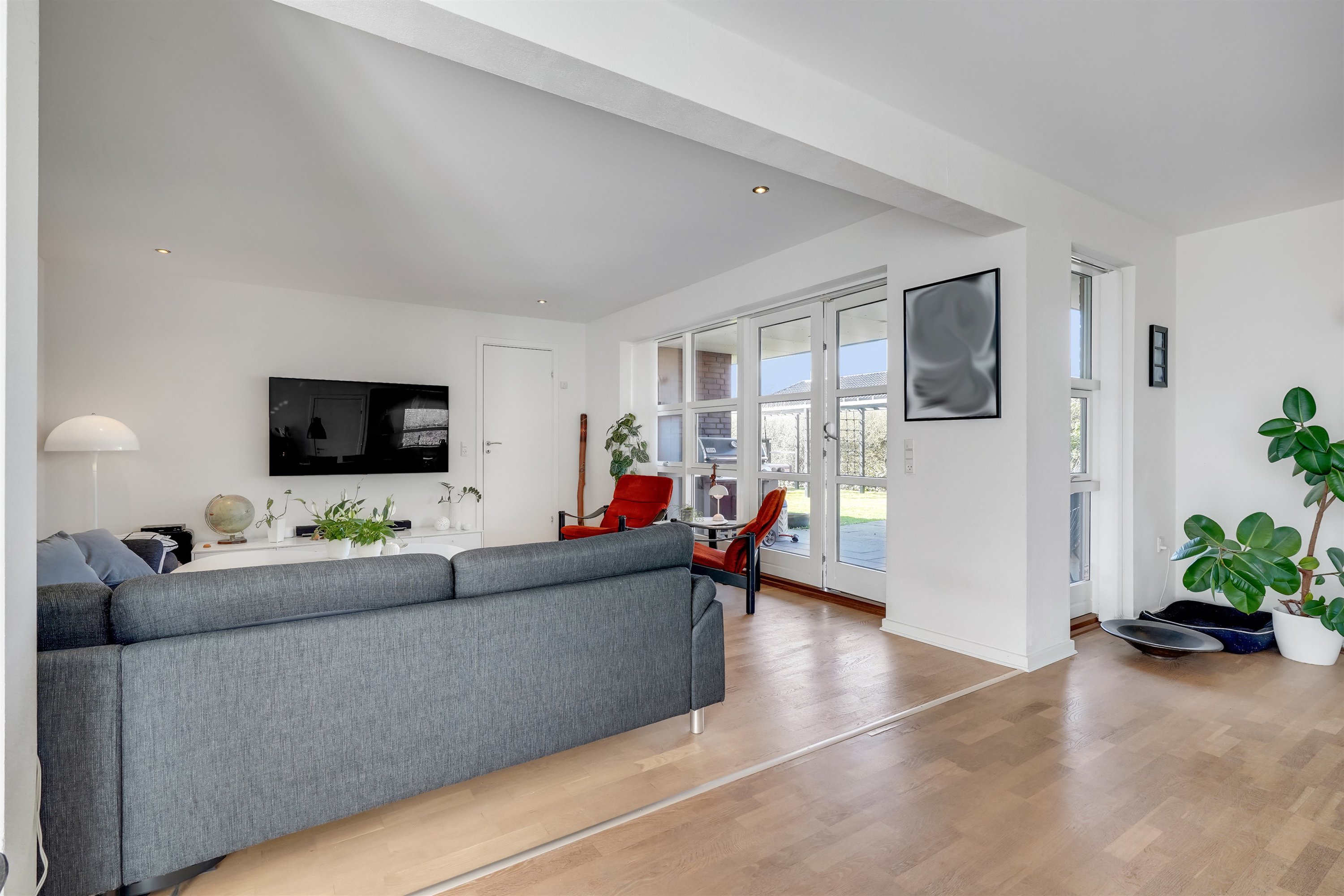 Fremhævet stue billede i fuldskærmstilstand. Billede af Søstjernen 22, 6710 Esbjerg V