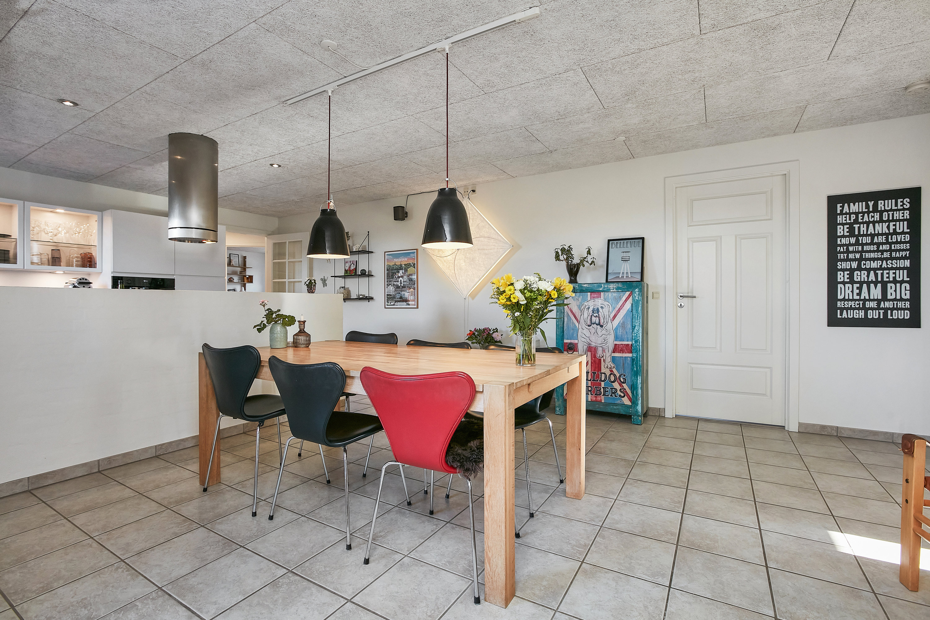 Fremhævet alrum billede i fuldskærmstilstand. Billede af Vinthervej 19, 8732 Hovedgård