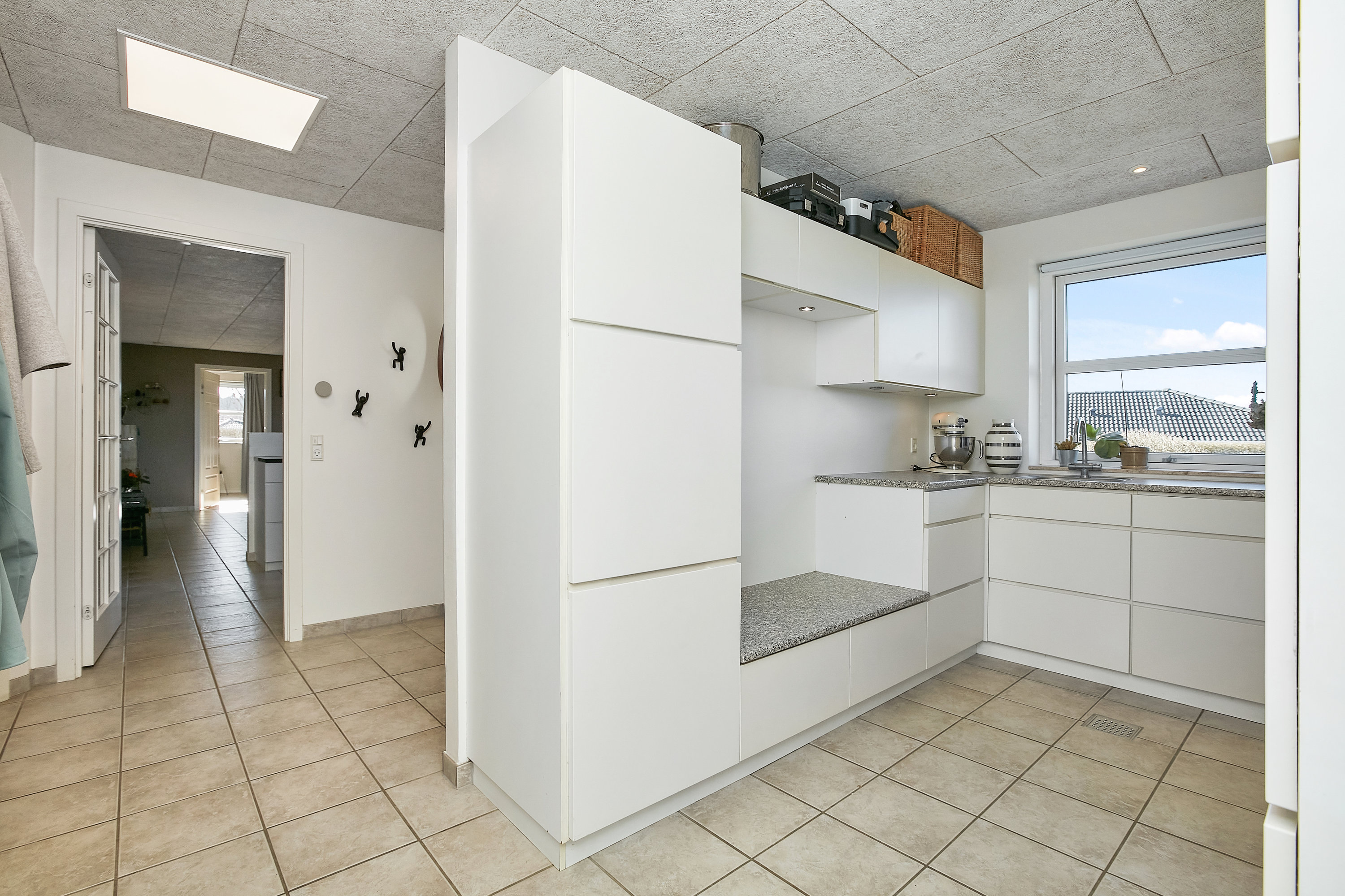 Fremhævet bryggers/entre billede i fuldskærmstilstand. Billede af Vinthervej 19, 8732 Hovedgård