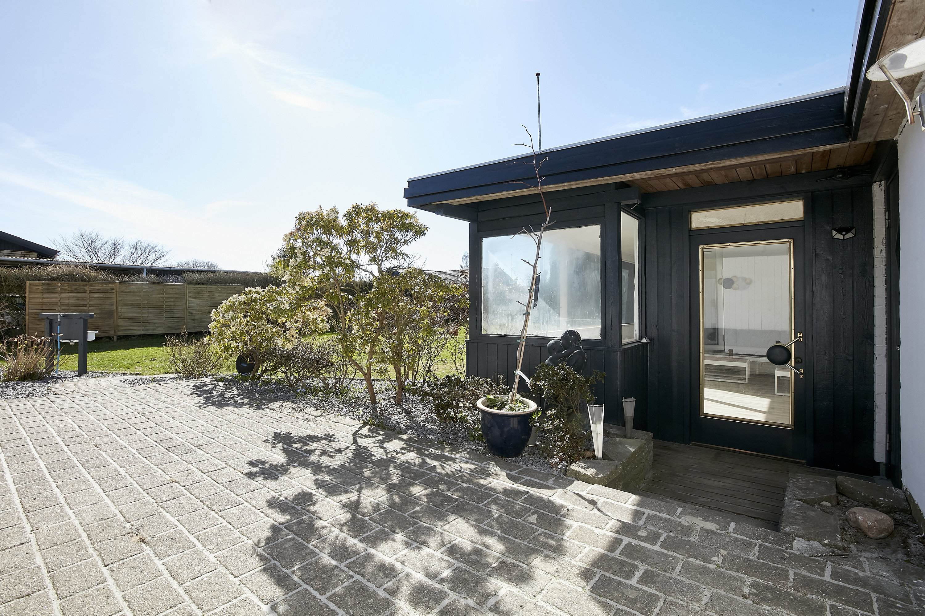 Fremhævet terrasse billede i fuldskærmstilstand. Billede af Hørvej 7, Tyrsted, 8700 Horsens