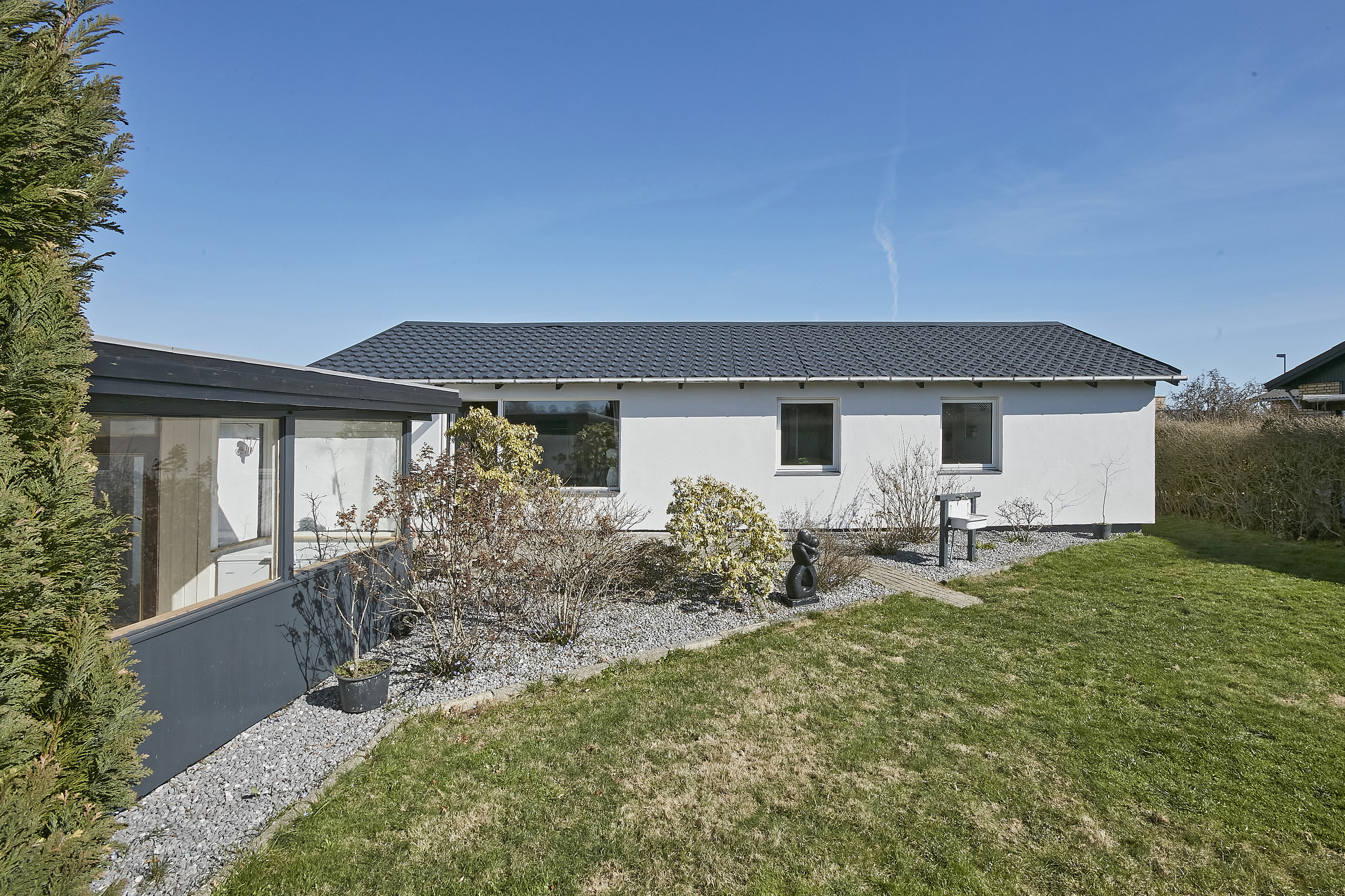 Fremhævet set fra haven billede i fuldskærmstilstand. Billede af Hørvej 7, Tyrsted, 8700 Horsens