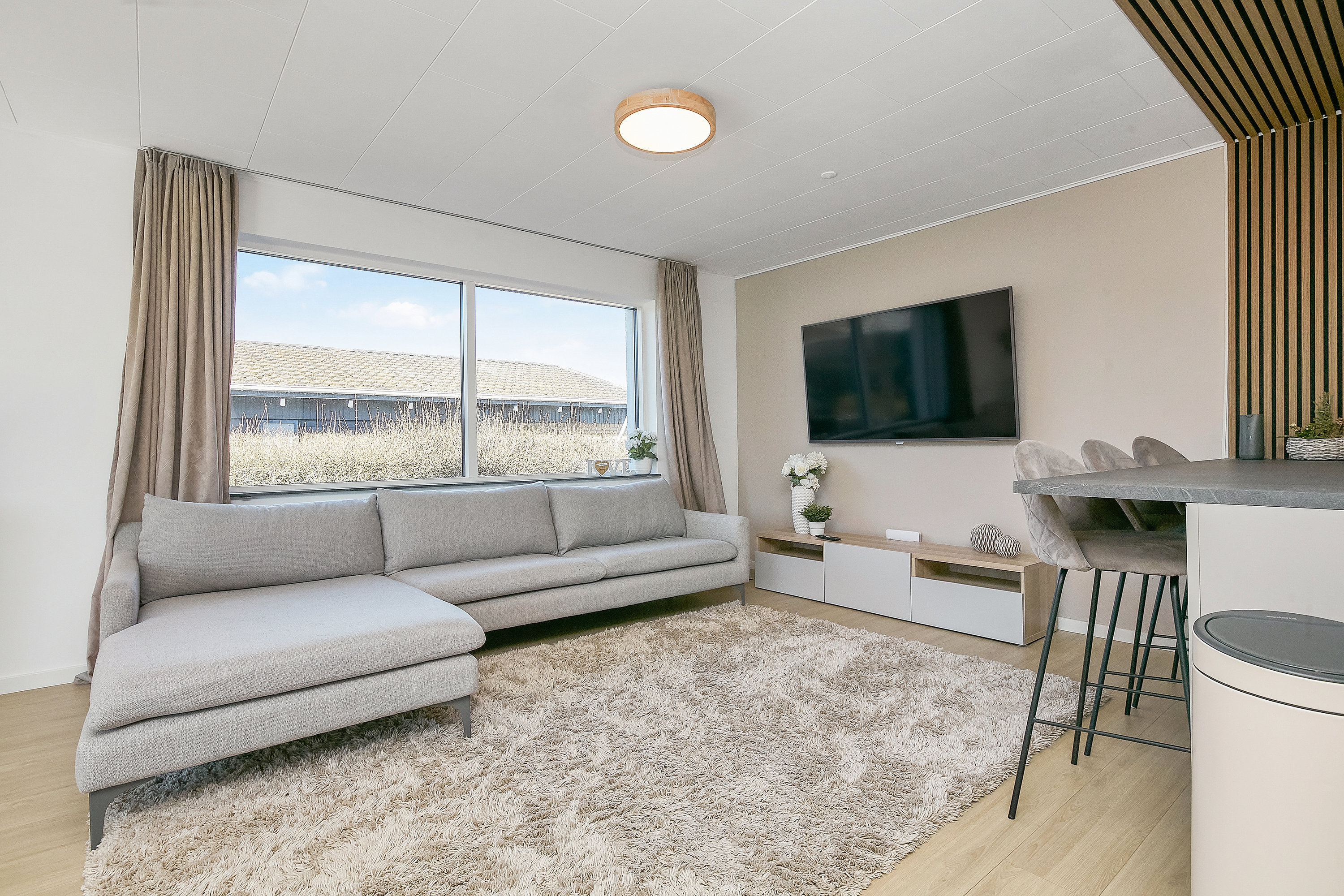 Fremhævet stue billede i fuldskærmstilstand. Billede af Hørvej 7, Tyrsted, 8700 Horsens