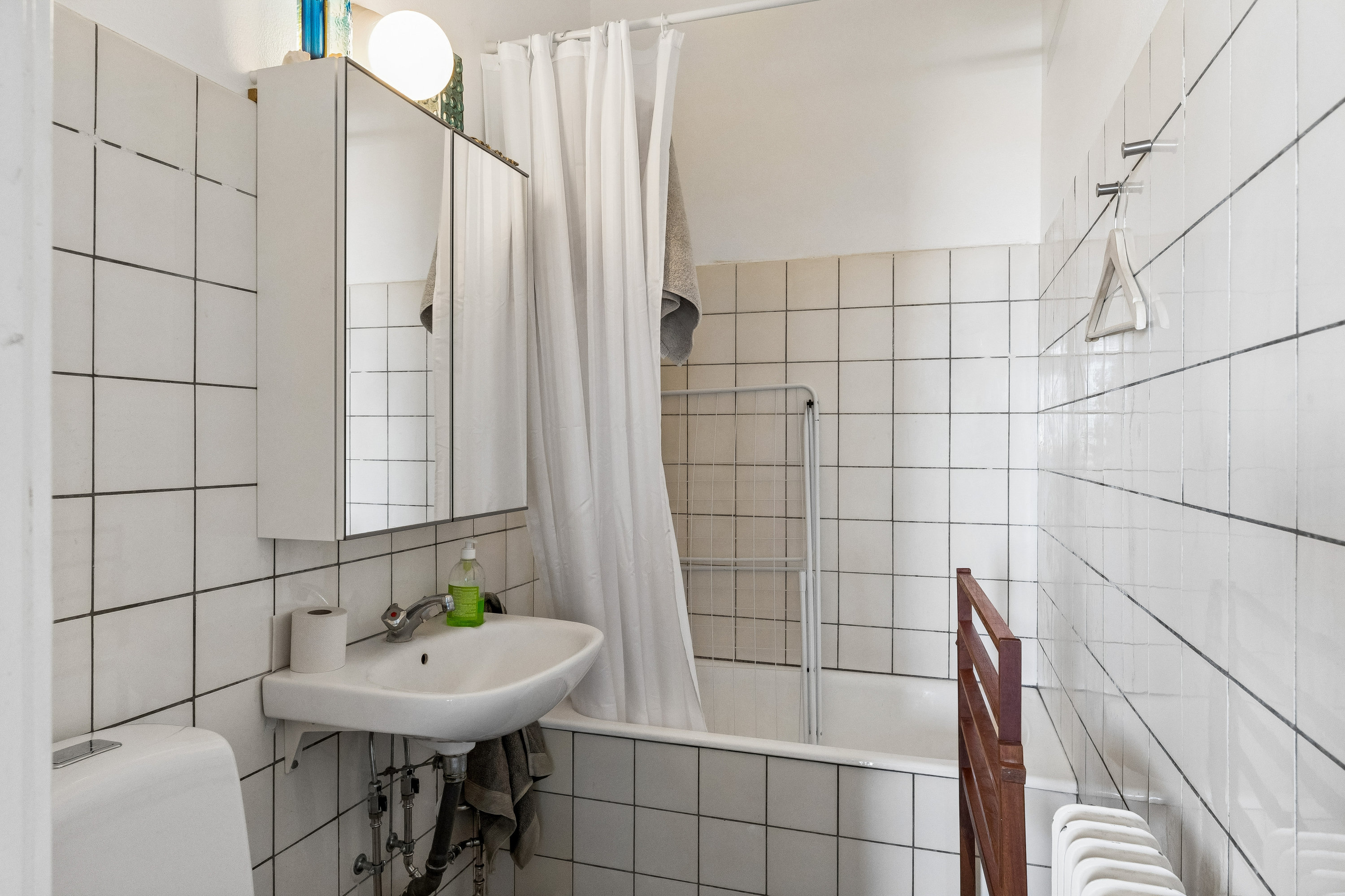 Fremhævet badeværelse billede i fuldskærmstilstand. Billede af Dronningens Tværgade 44, 7. mf., 1302 København K