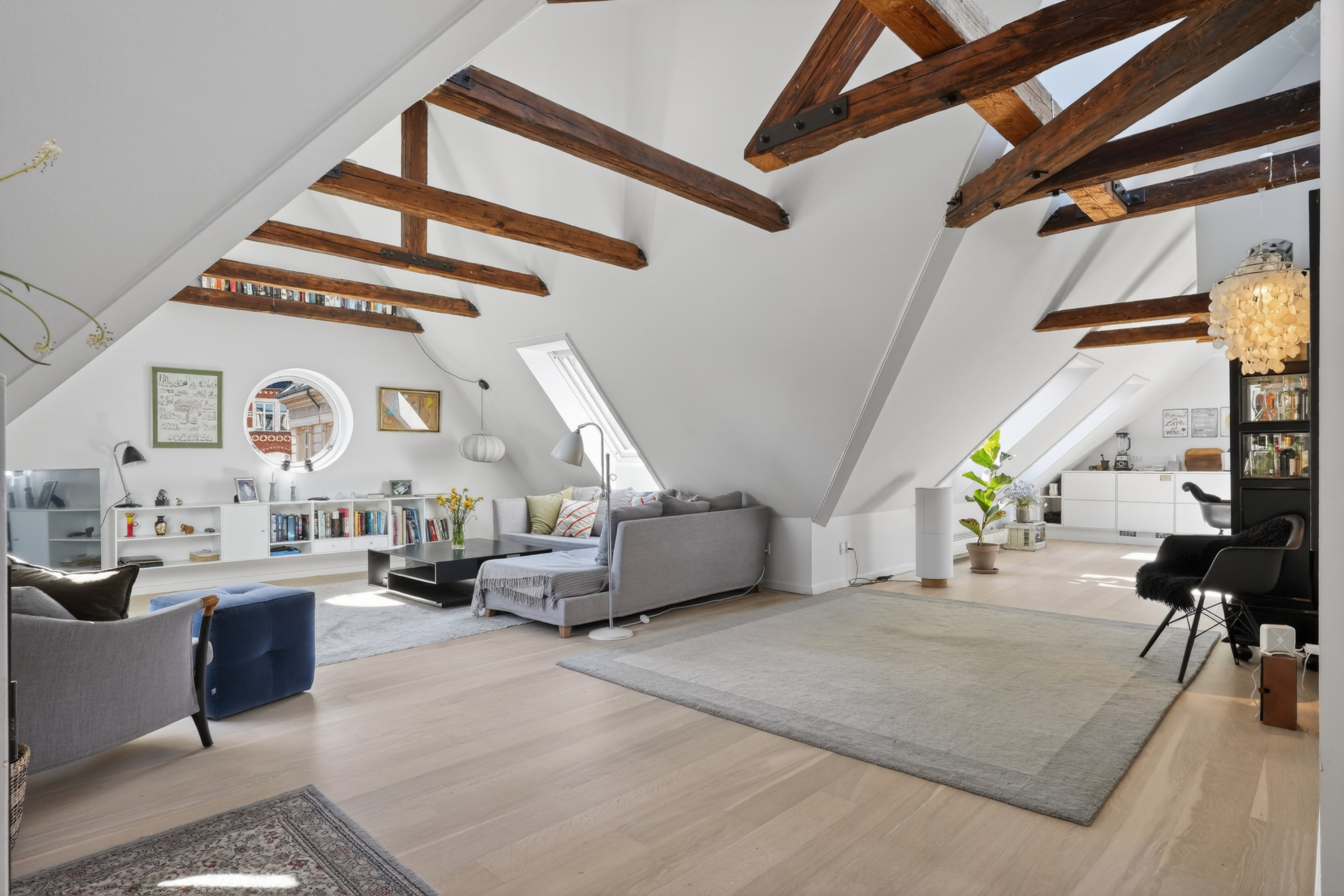 Fremhævet stue billede i fuldskærmstilstand. Billede af Gammel Kongevej 144, 3., 1850 Frederiksberg C