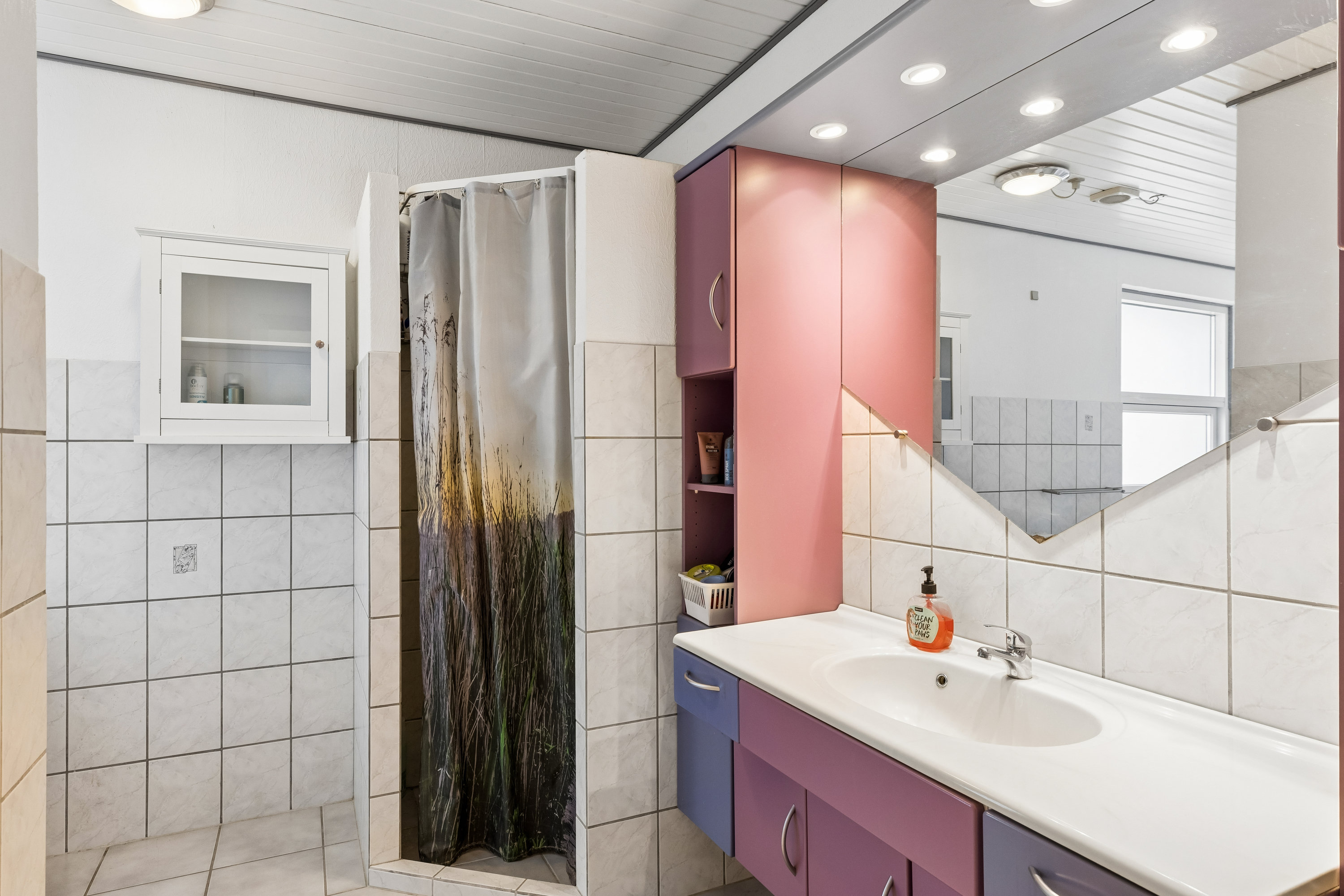 Fremhævet badeværelse billede i fuldskærmstilstand. Billede af Toftevej 20, Fynshav, 6440 Augustenborg