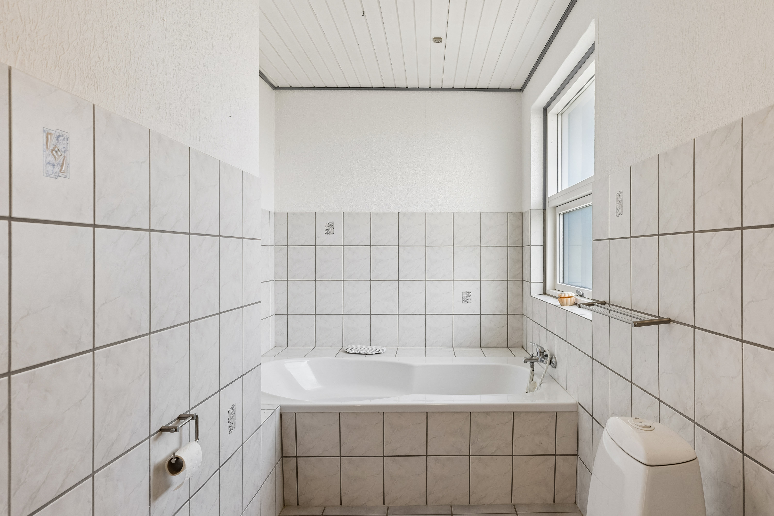 Fremhævet badeværelse billede i fuldskærmstilstand. Billede af Toftevej 20, Fynshav, 6440 Augustenborg