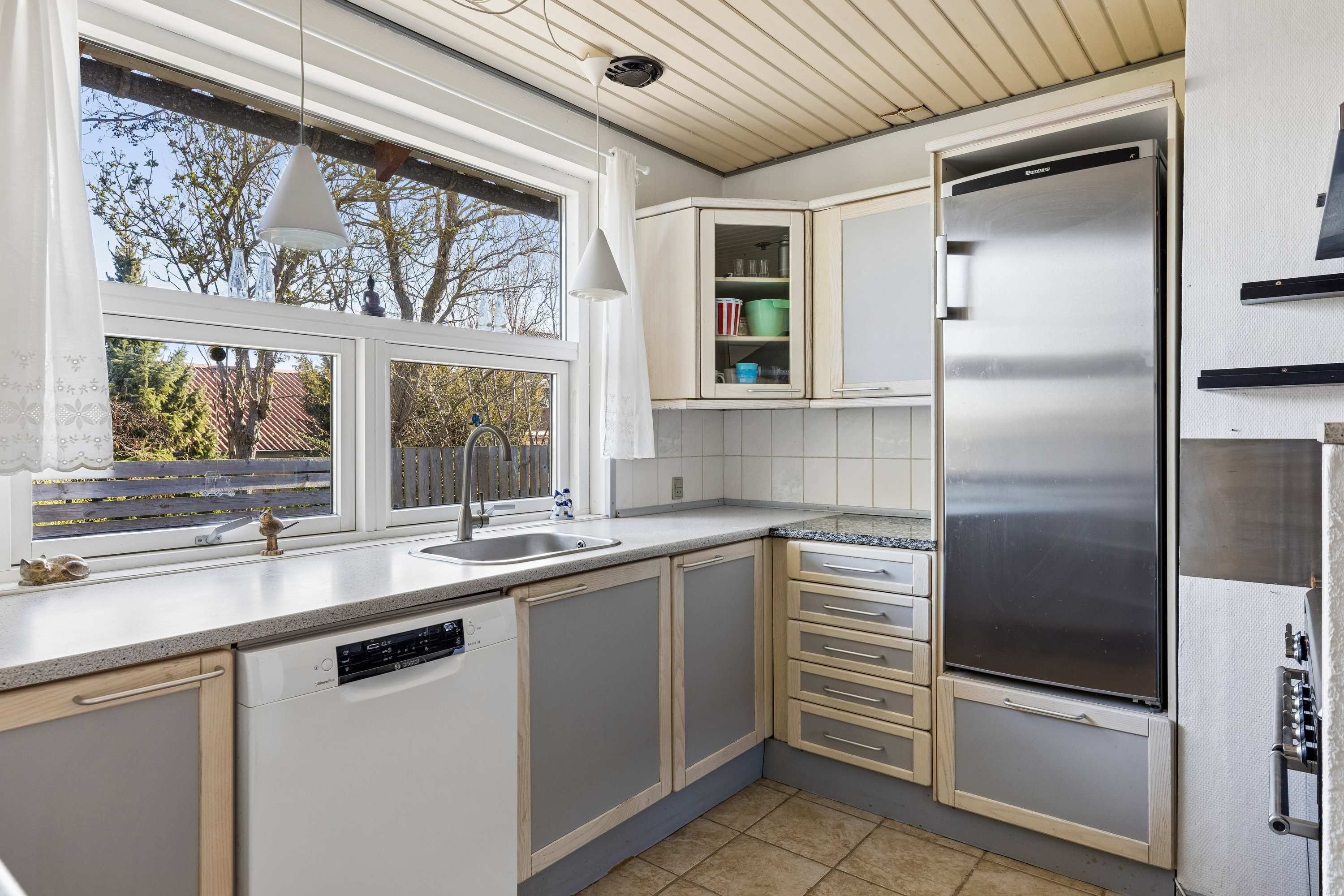 Fremhævet køkken billede i fuldskærmstilstand. Billede af Toftevej 20, Fynshav, 6440 Augustenborg