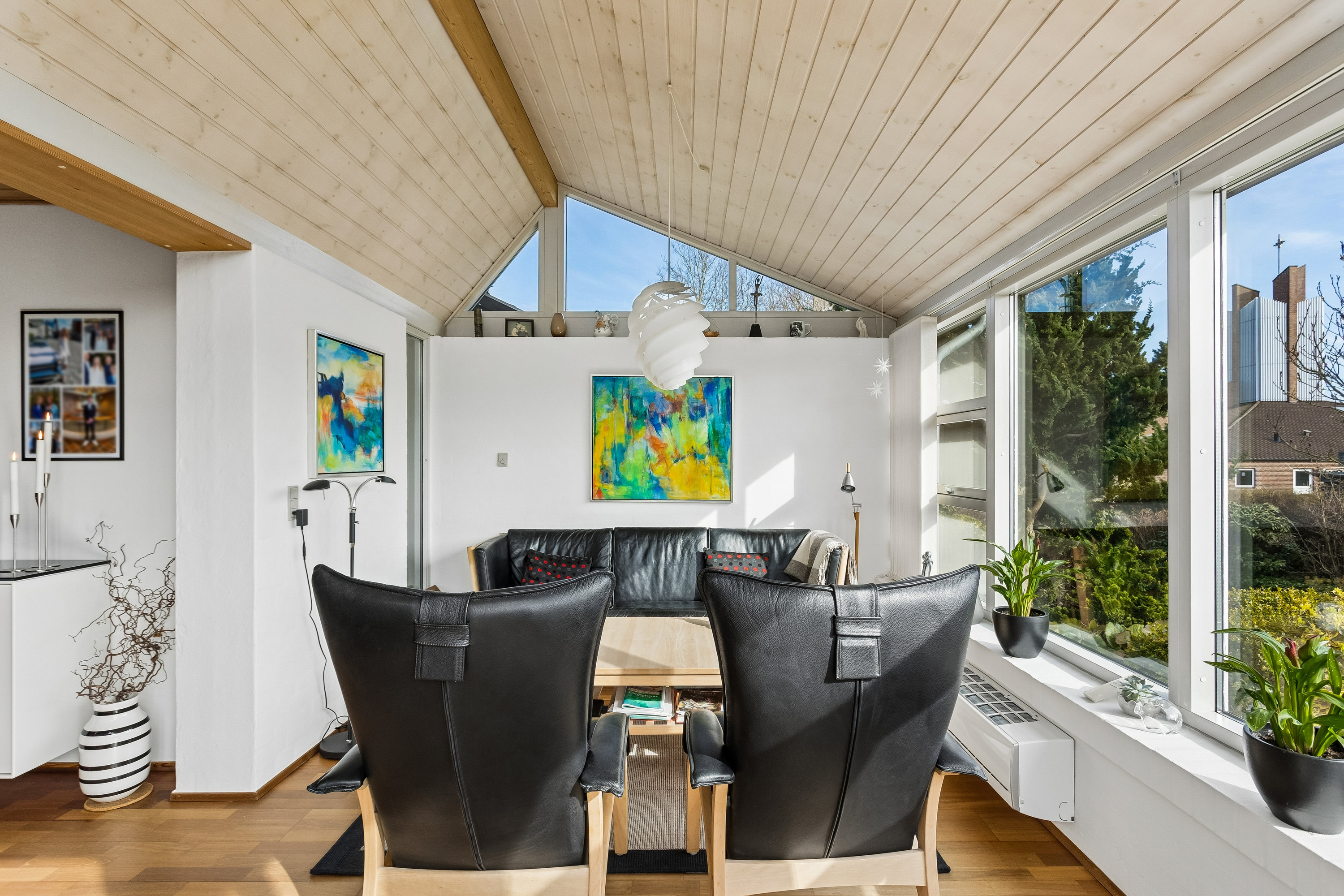 Fremhævet stue billede i fuldskærmstilstand. Billede af Vedbendvej 8, Mejdal, 7500 Holstebro