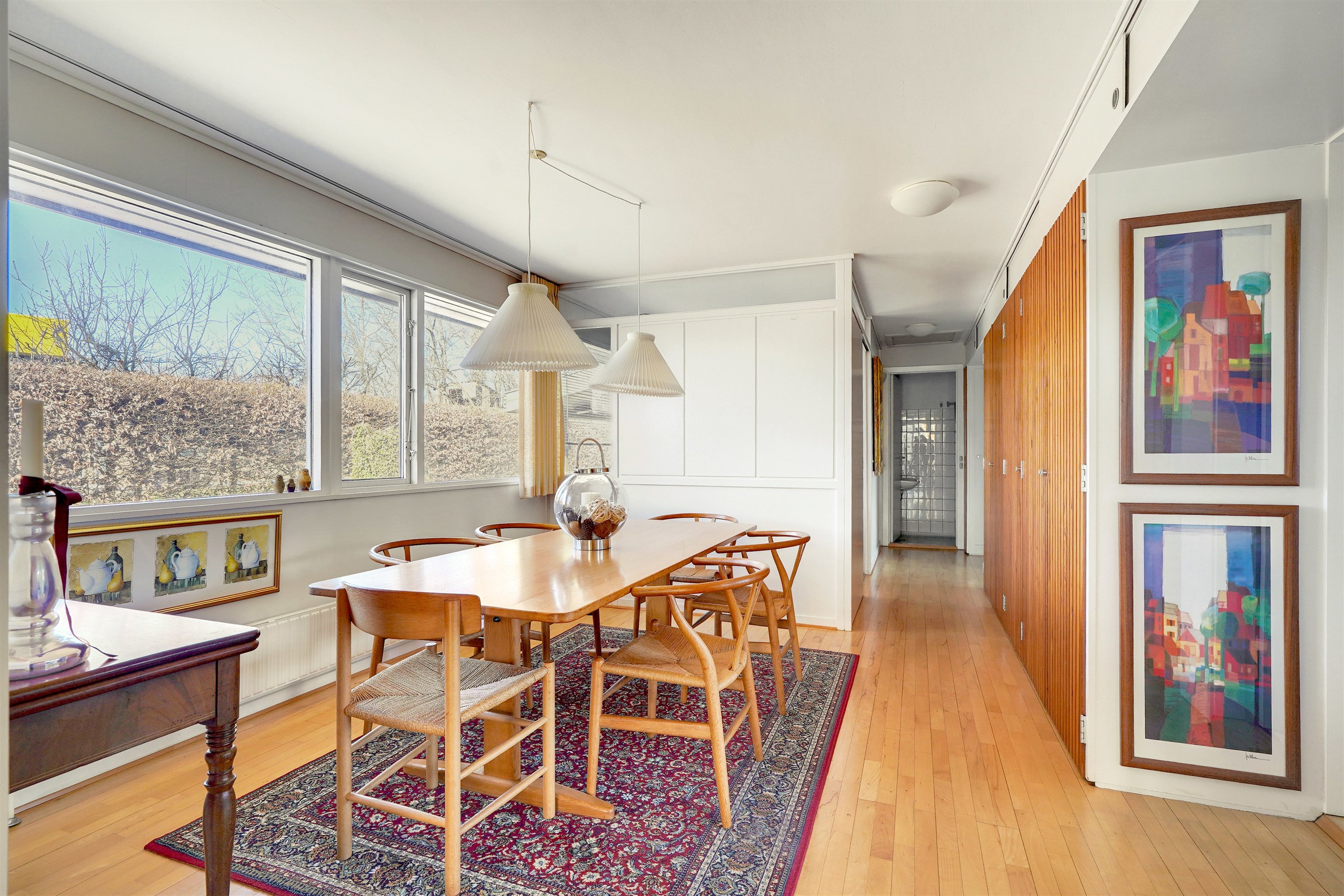 Fremhævet spisestue billede i fuldskærmstilstand. Billede af Skovparken 230, 7190 Billund