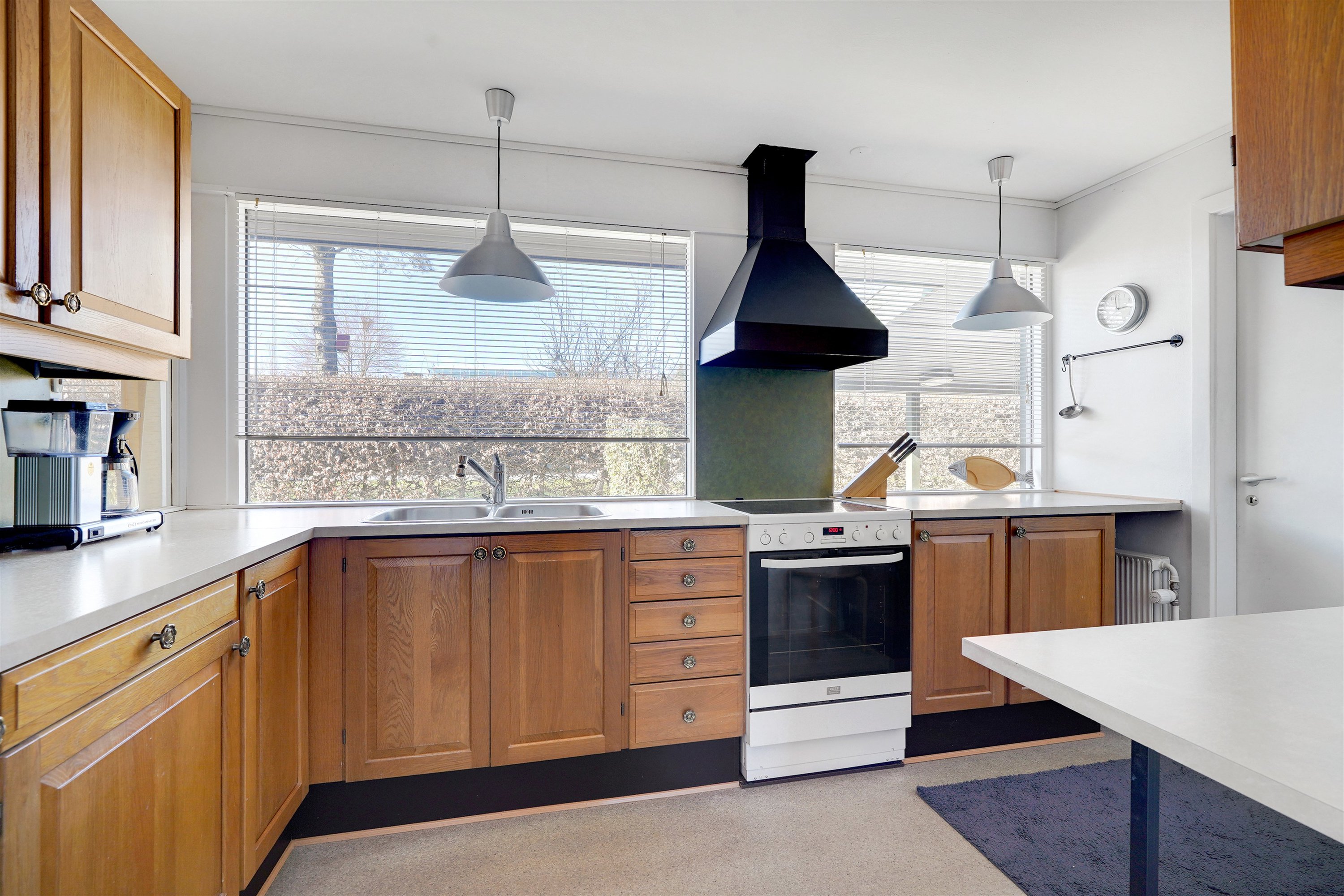 Fremhævet køkken billede i fuldskærmstilstand. Billede af Skovparken 230, 7190 Billund