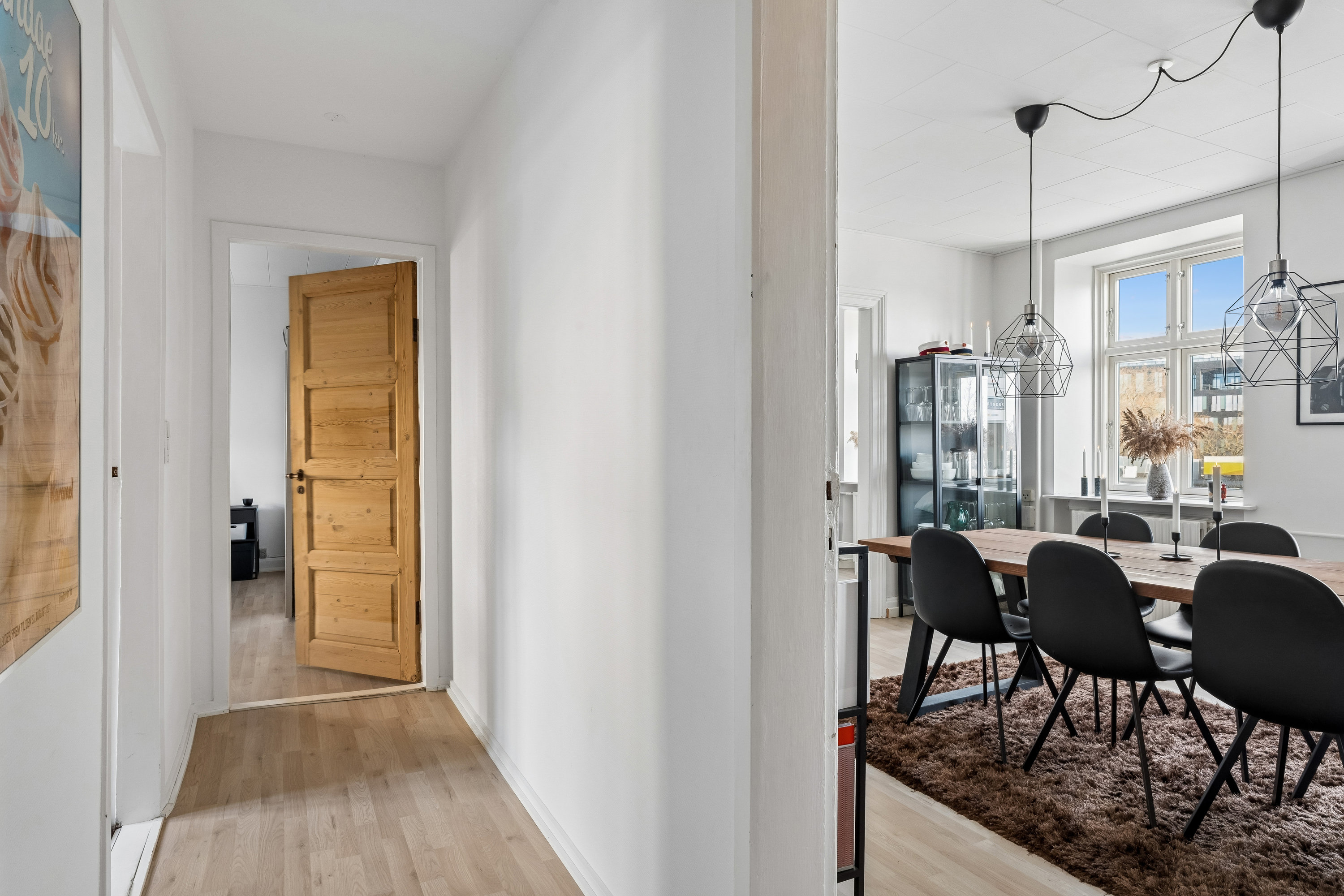 Fremhævet gang billede i fuldskærmstilstand. Billede af Østerbro 102, 1. th., 9000 Aalborg