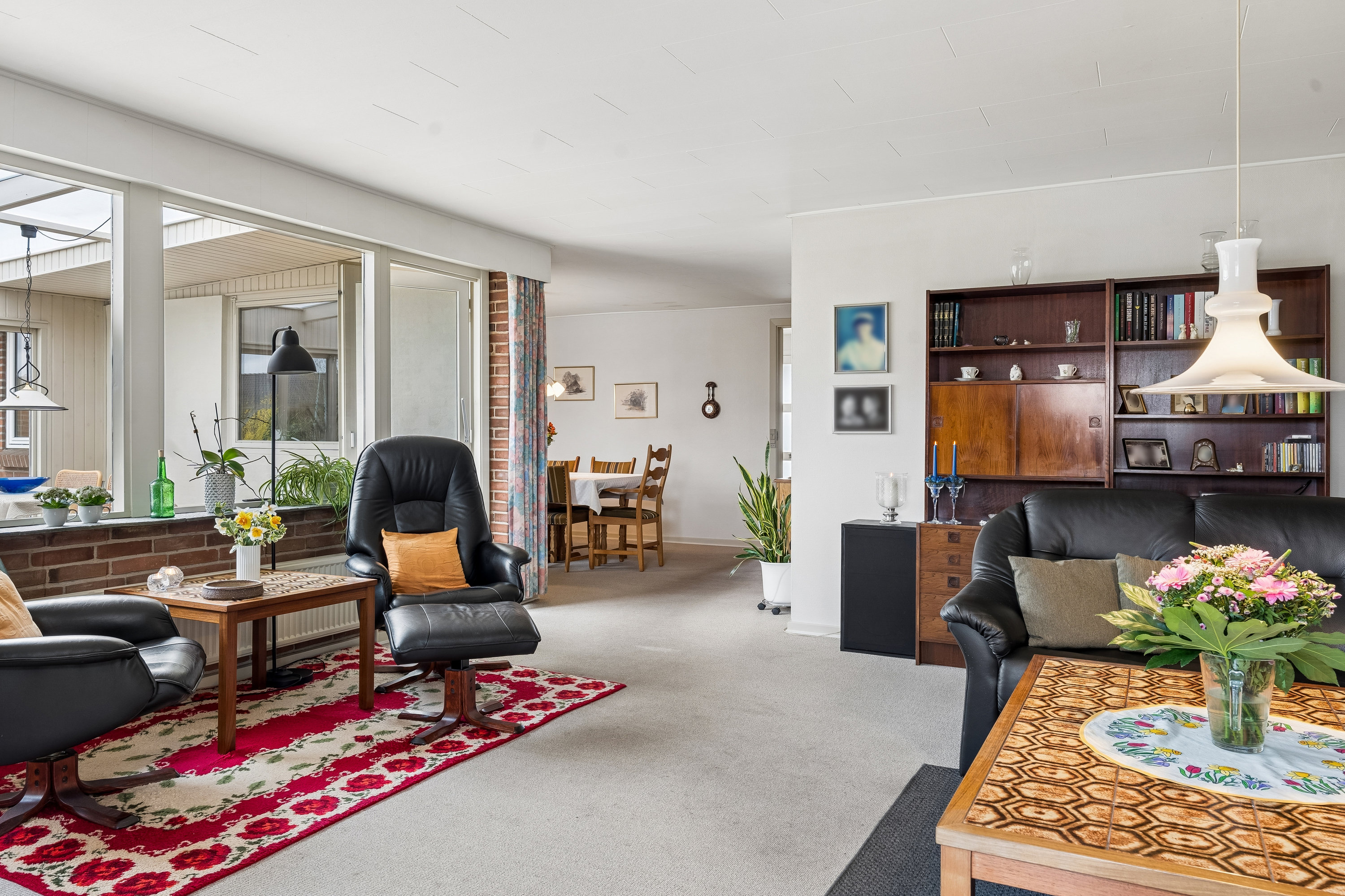 Fremhævet stue billede i fuldskærmstilstand. Billede af Rørtoften 2, 8722 Hedensted