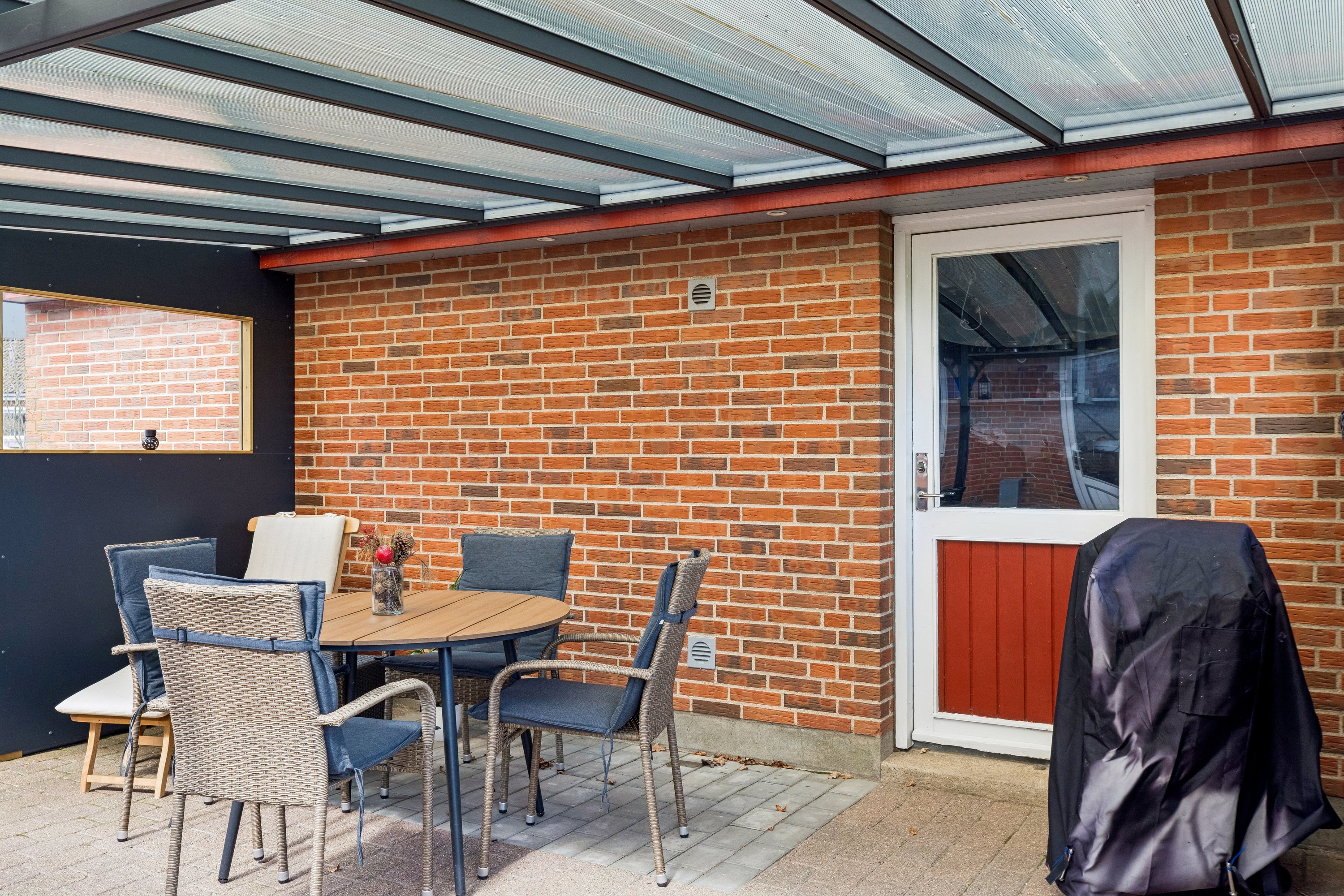 Fremhævet terrasse billede i fuldskærmstilstand. Billede af Bøgevej 14, Adsbøl, 6300 Gråsten