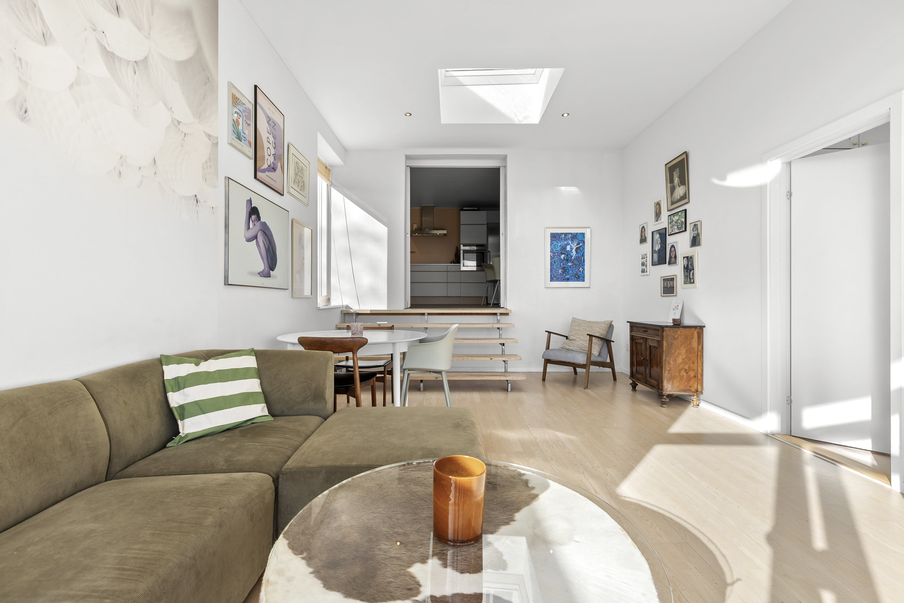 Fremhævet stue billede i fuldskærmstilstand. Billede af Hansensvej 25, 4200 Slagelse