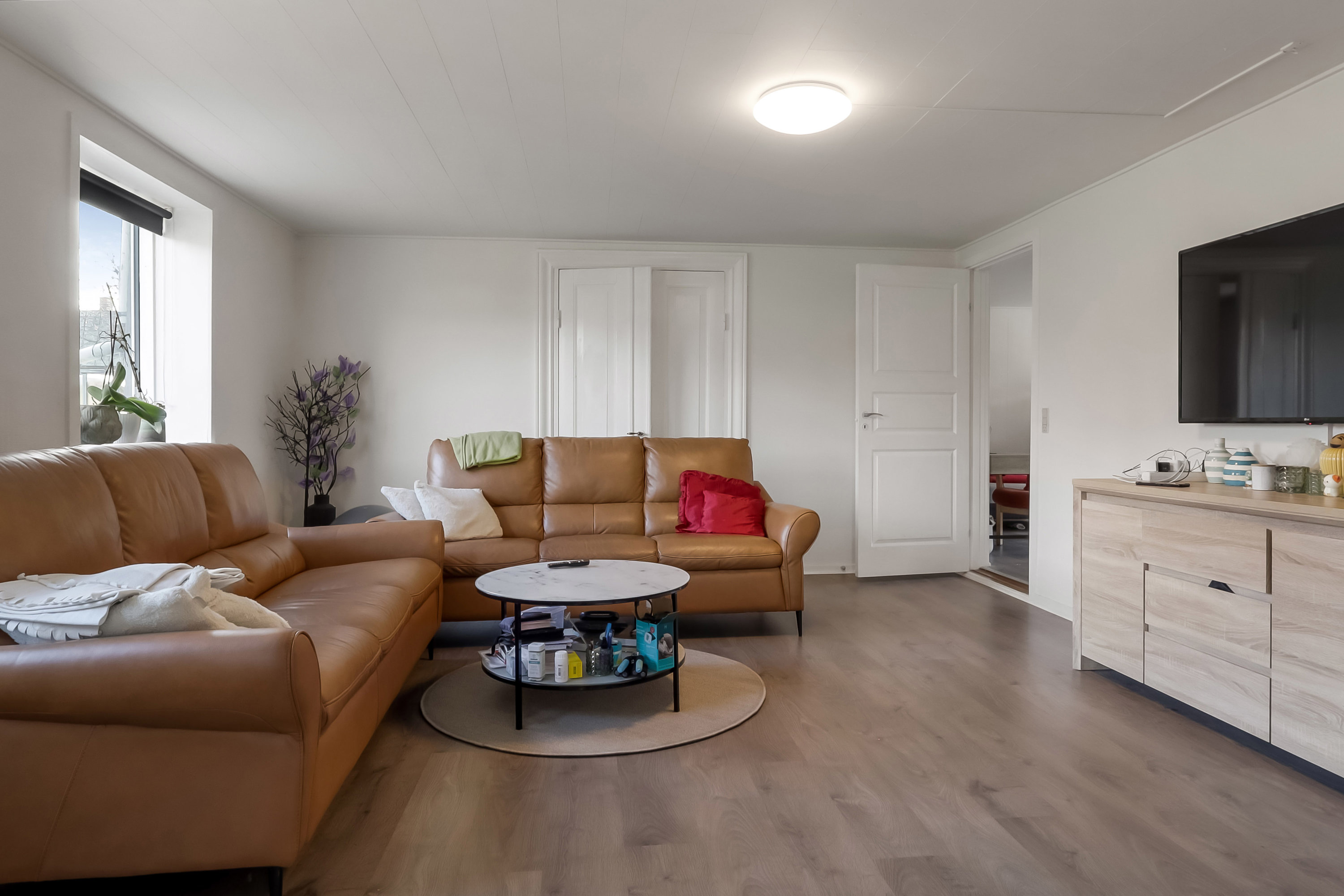 Fremhævet stue billede i fuldskærmstilstand. Billede af Vestergade 9, 5750 Ringe