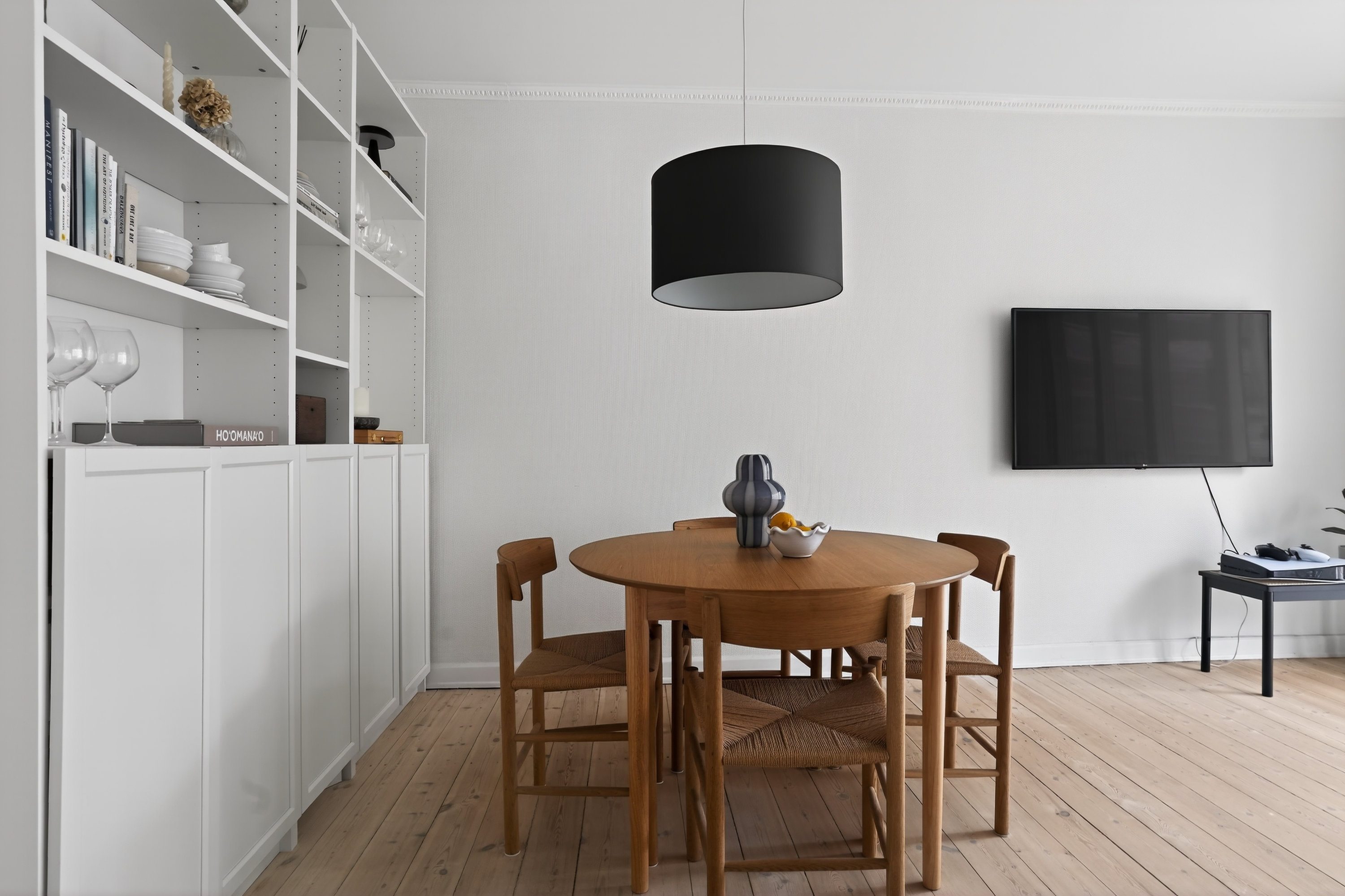 Fremhævet spisestue billede i fuldskærmstilstand. Billede af Æbeløgade 26, 2. th., 2100 København Ø