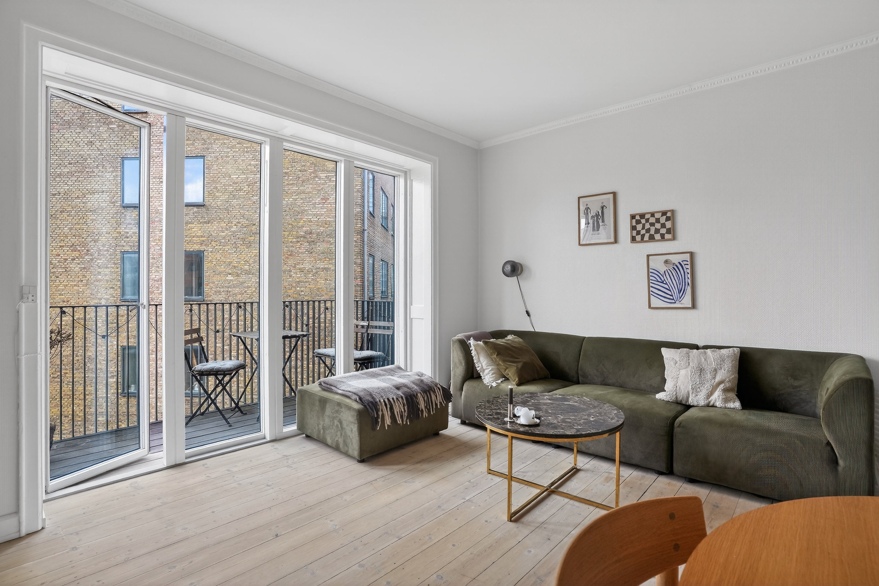 Fremhævet stue billede i fuldskærmstilstand. Billede af Æbeløgade 26, 2. th., 2100 København Ø