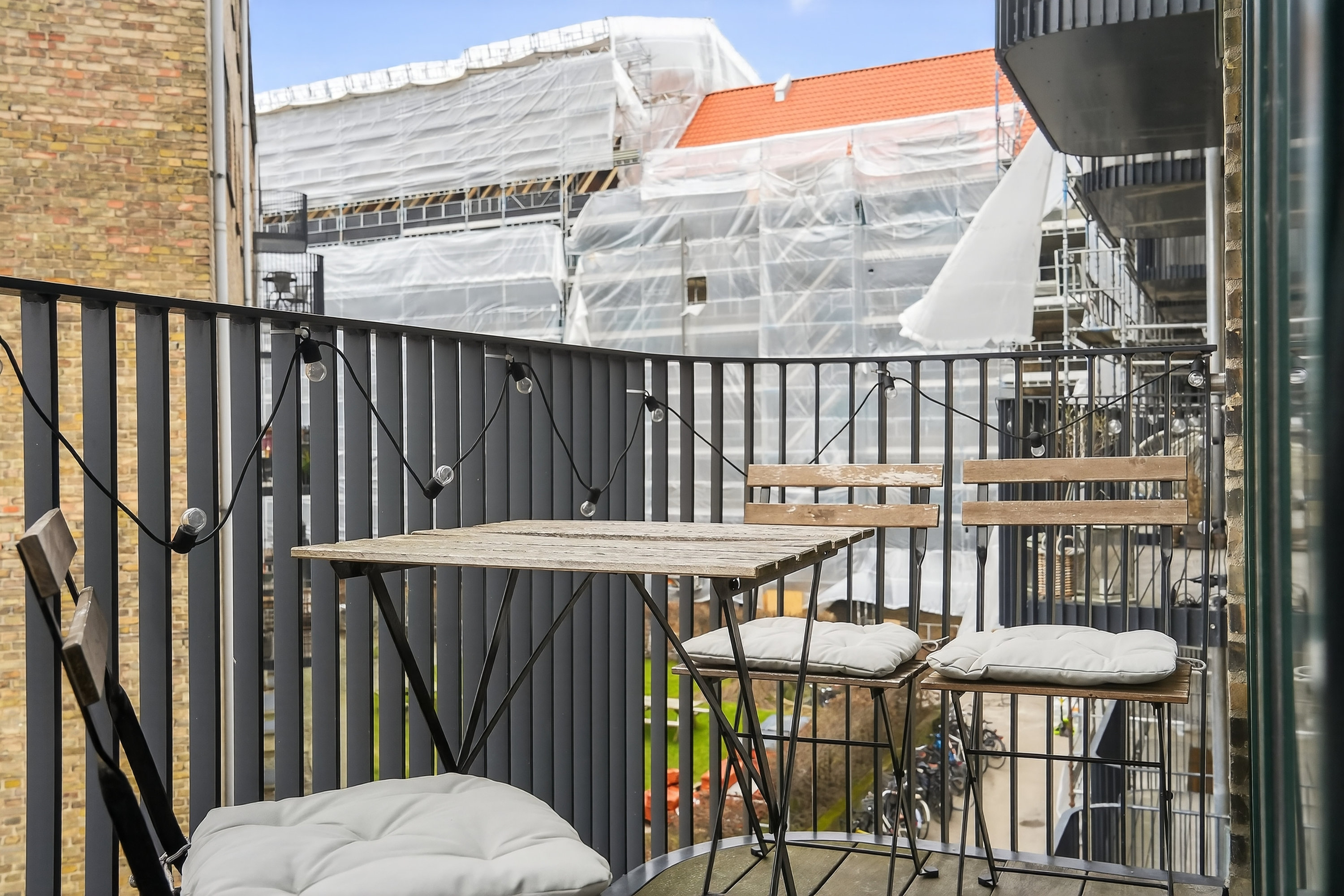 Fremhævet altan billede i fuldskærmstilstand. Billede af Æbeløgade 26, 2. th., 2100 København Ø