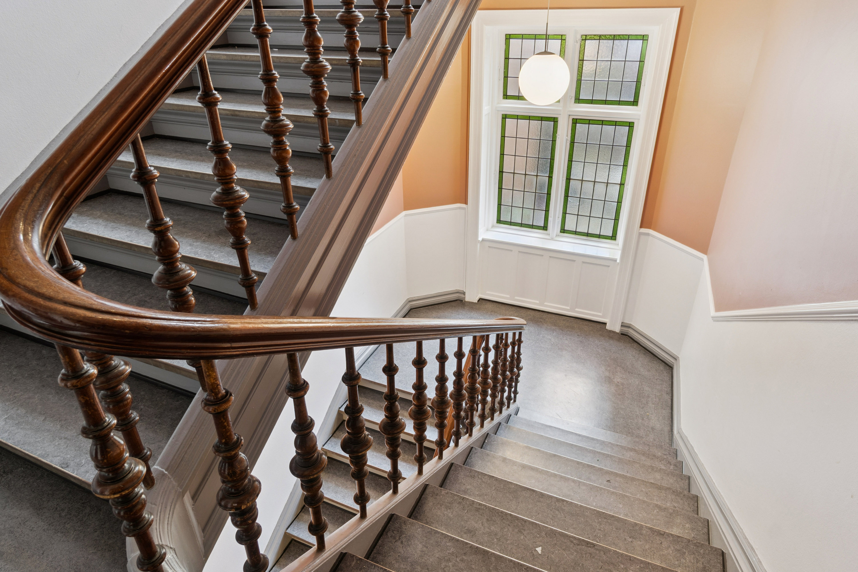 Fremhævet  billede i fuldskærmstilstand. Billede af Øster Farimagsgade 30, 3. th., 2100 København Ø