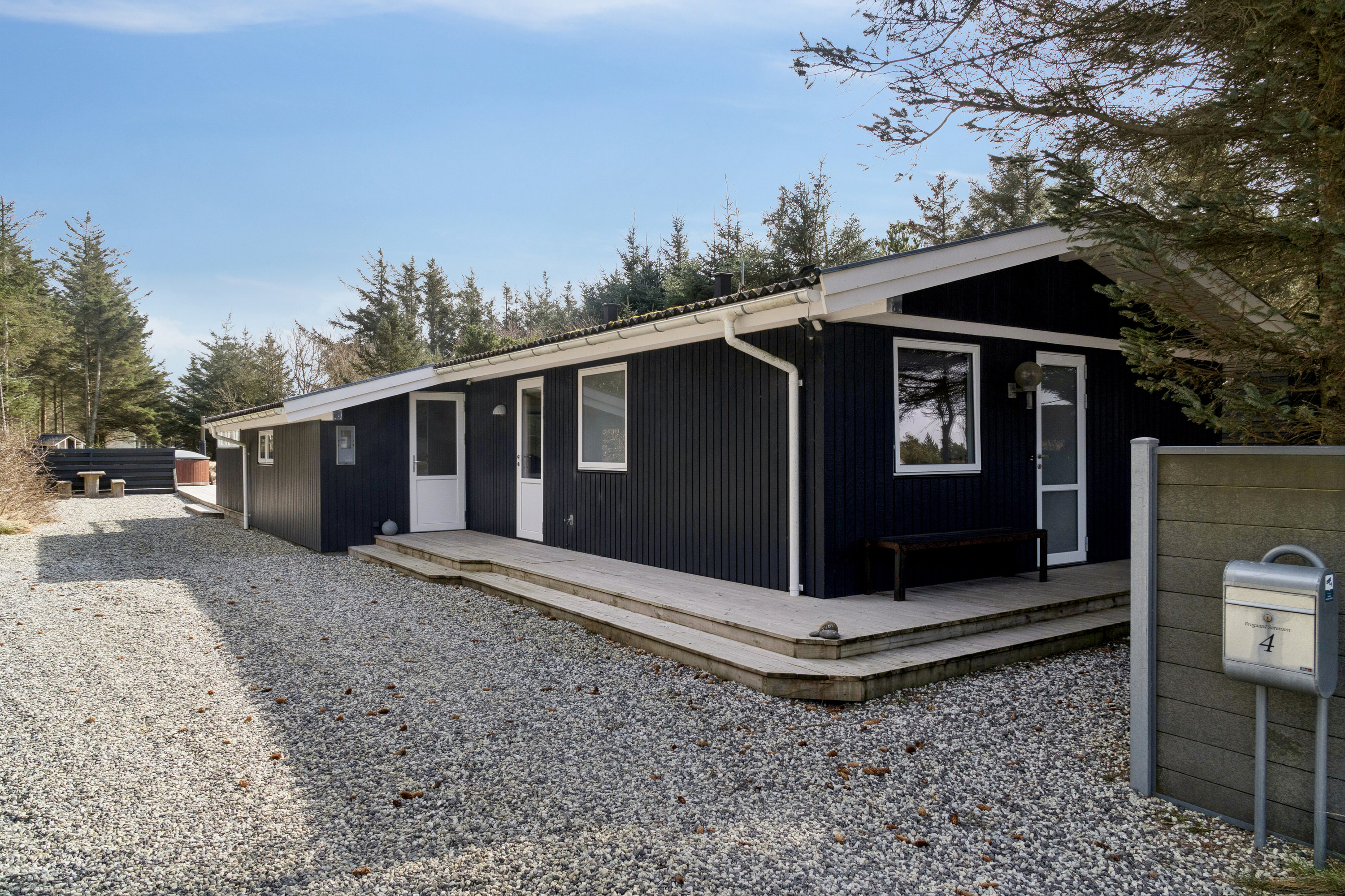 Fremhævet set fra vejen billede i fuldskærmstilstand. Billede af Tunvej 4, Vorupør, 7700 Thisted