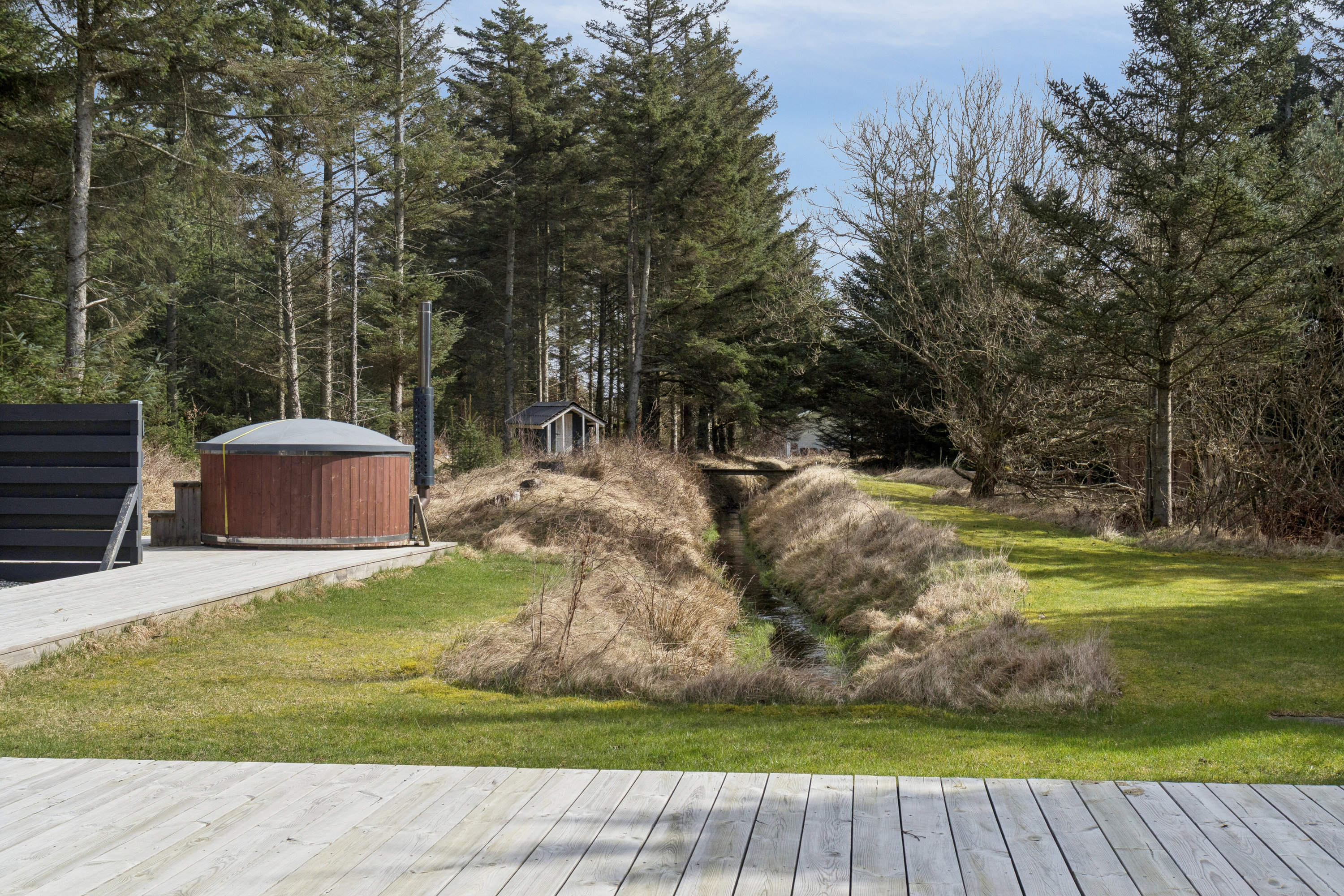 Fremhævet set fra haven billede i fuldskærmstilstand. Billede af Tunvej 4, Vorupør, 7700 Thisted