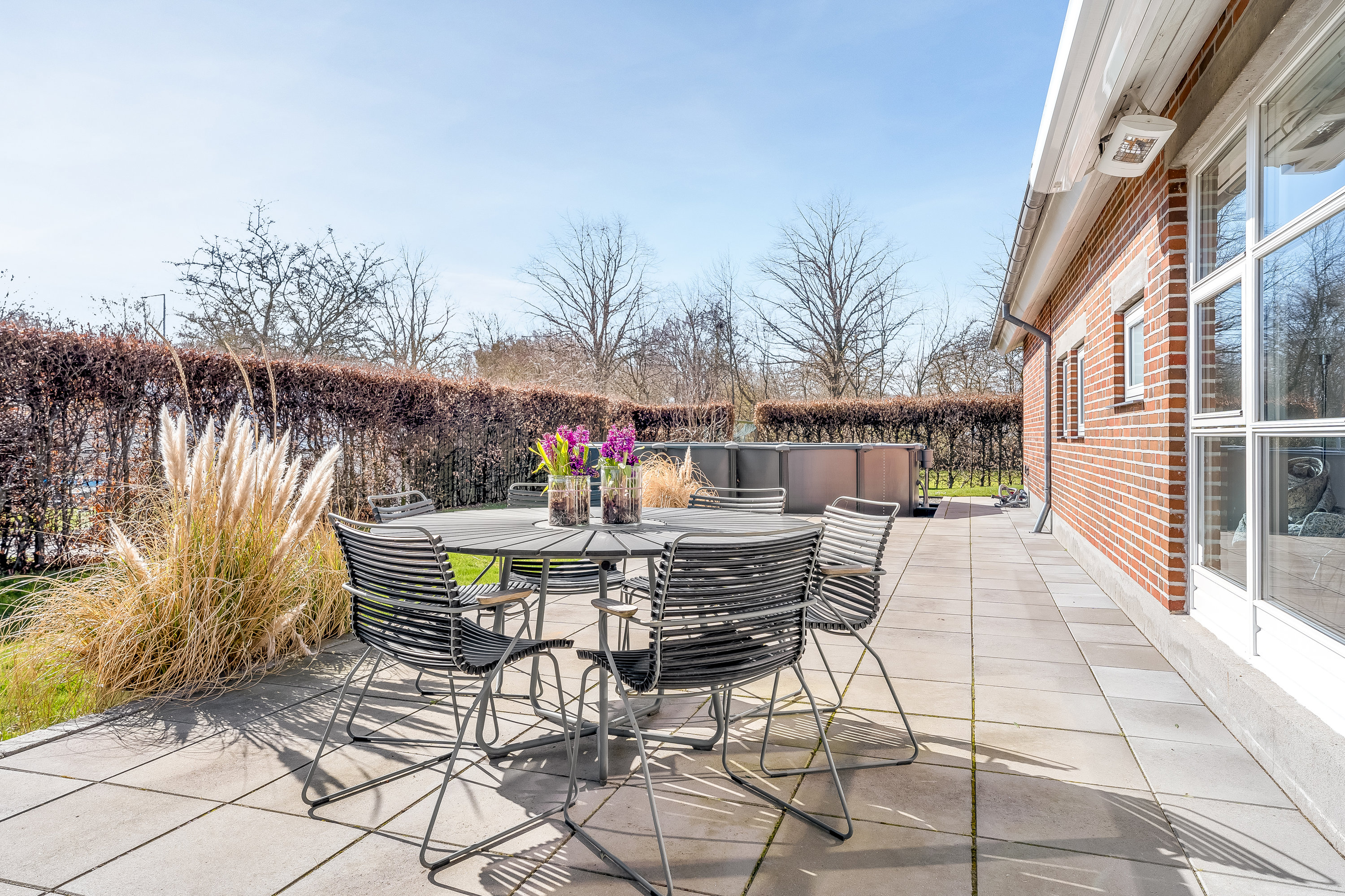 Fremhævet terrasse billede i fuldskærmstilstand. Billede af Rosnæsvej 97, 4900 Nakskov