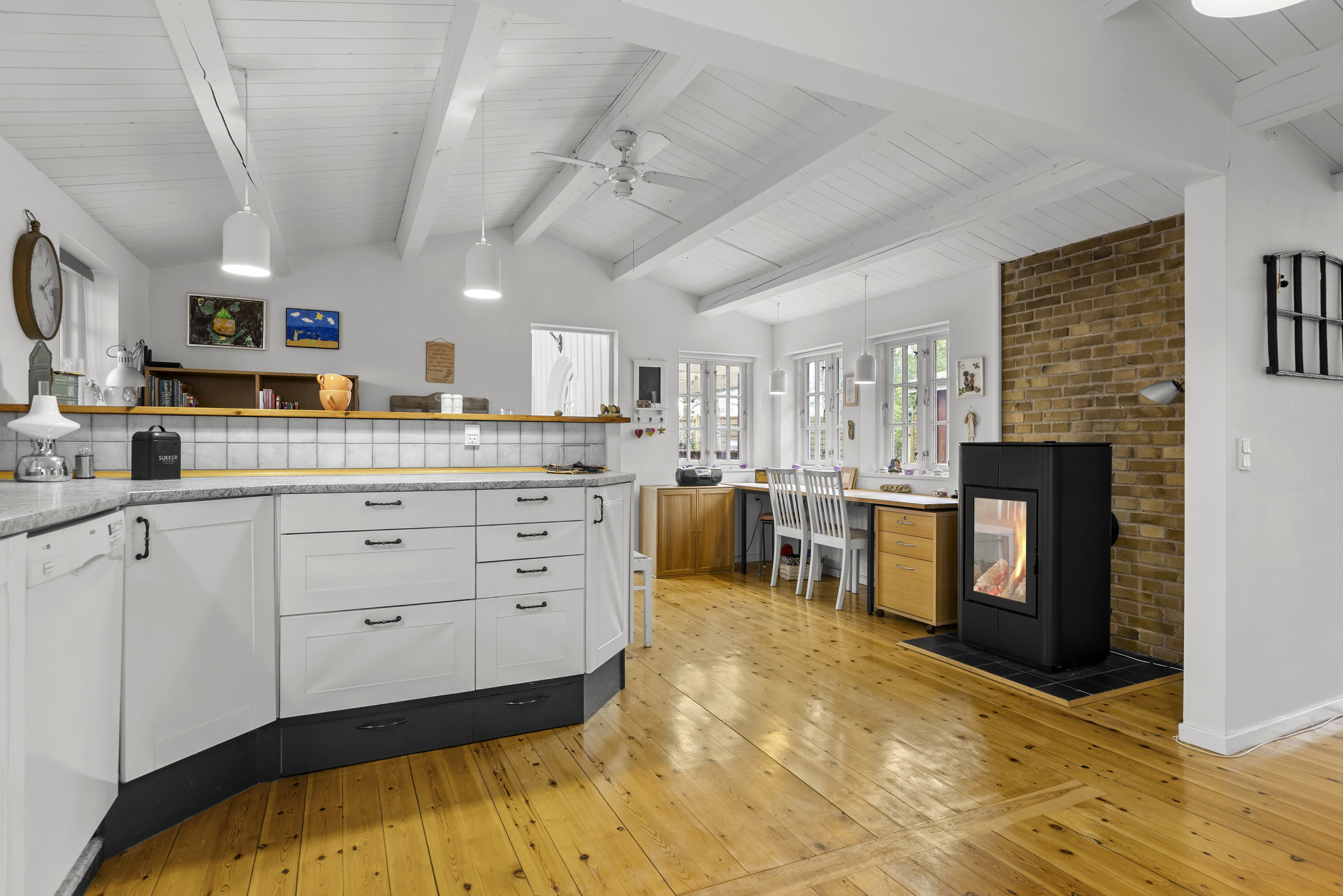 Fremhævet køkken billede i fuldskærmstilstand. Billede af Kobjældevej 12, Bjerge Str, 4480 Store Fuglede