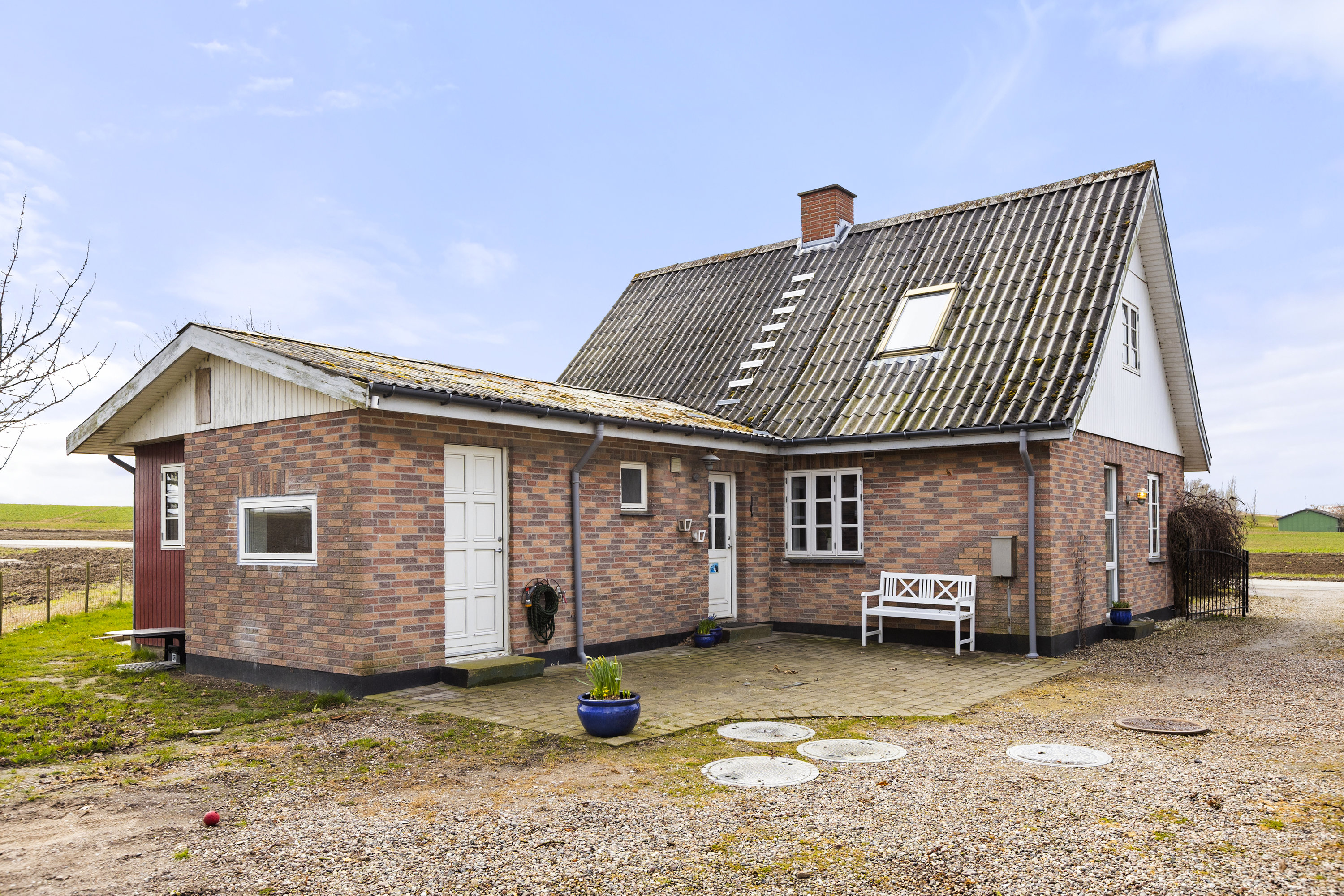 Villa: Ejendommen på Søstremosevej 1, 4400 Kalundborg