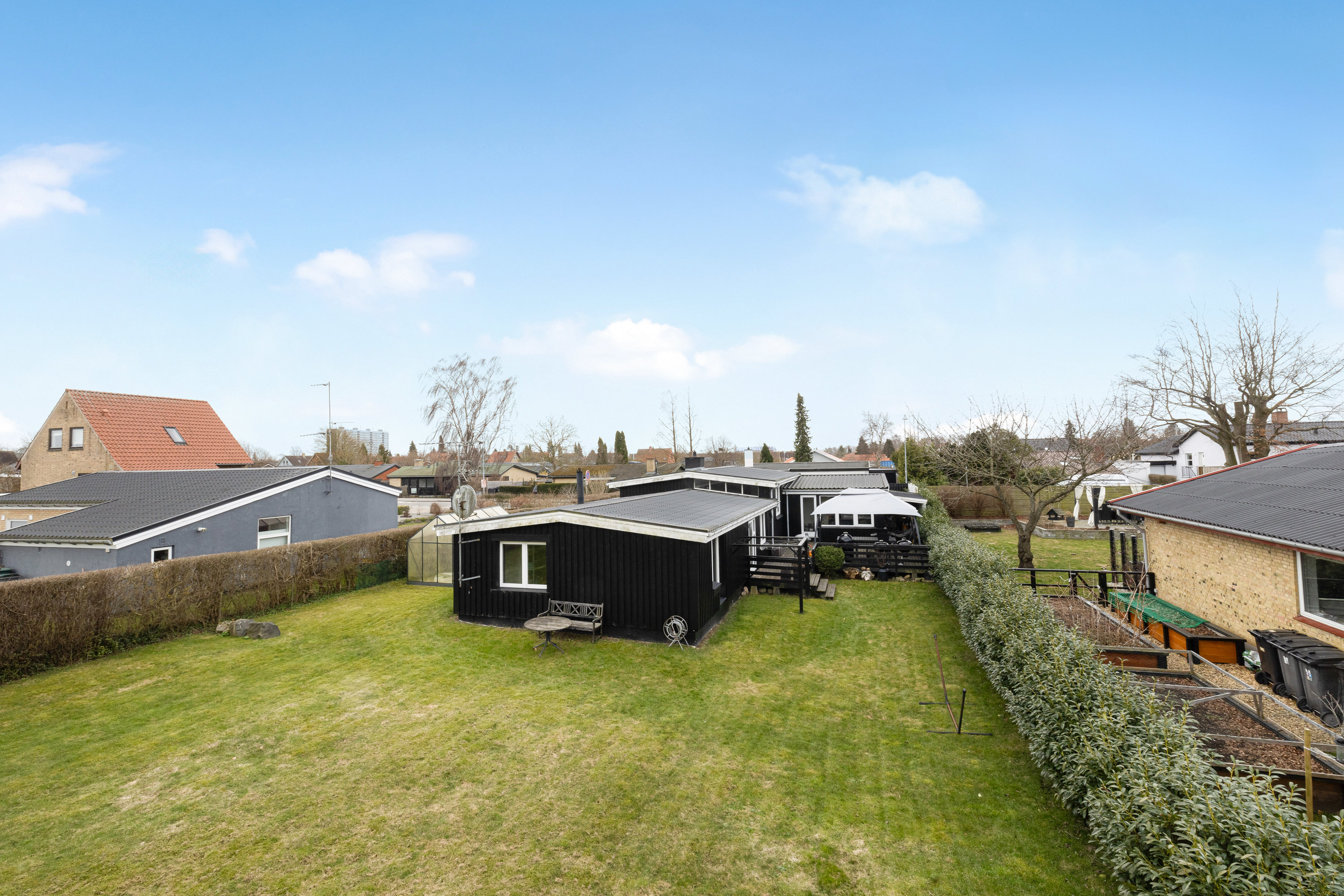 Miniaturebillede 1: facade. Billede af Ågerupvej 177, 2750 Ballerup