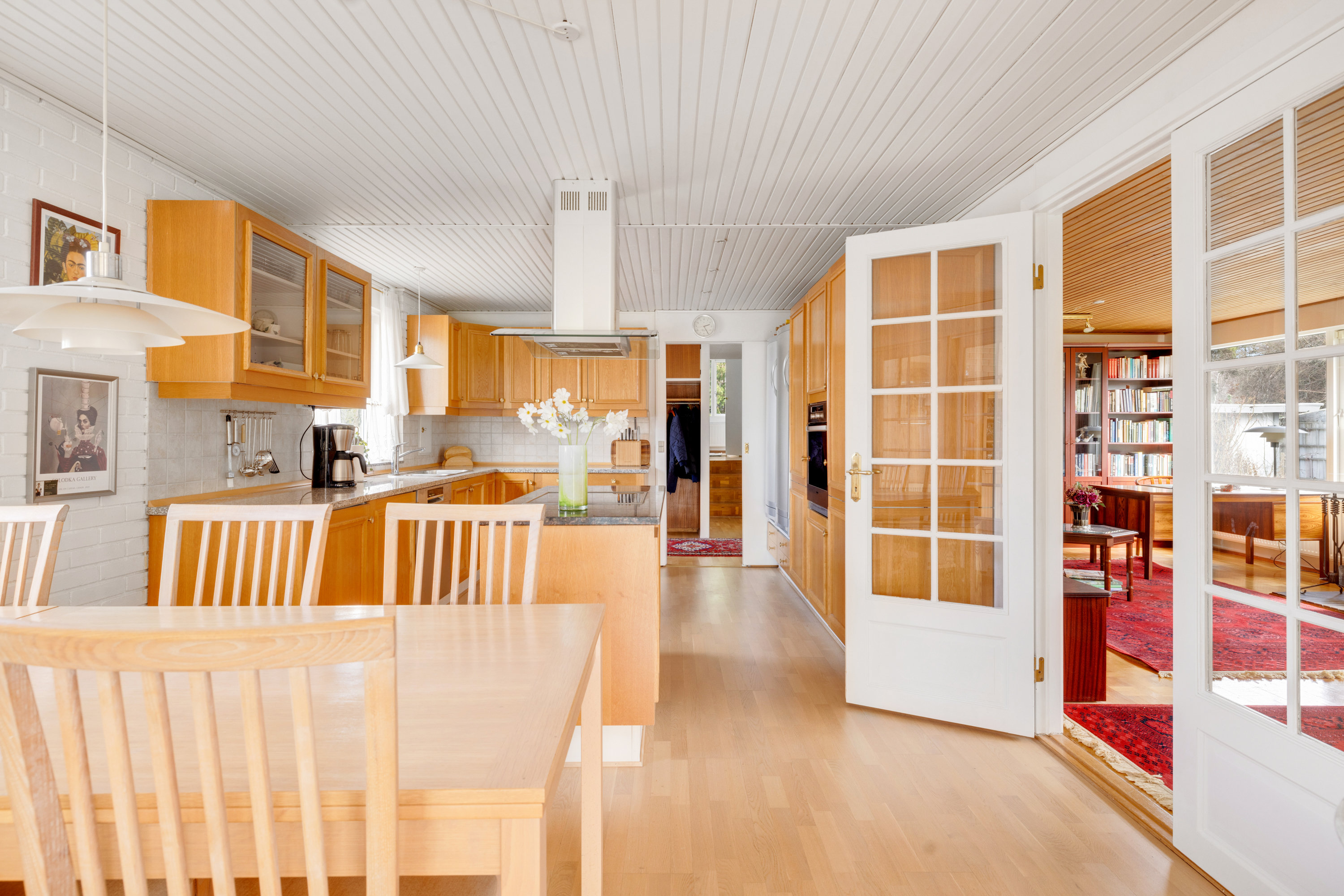 Fremhævet stue billede i fuldskærmstilstand. Billede af Kikudbakken 13, 2730 Herlev