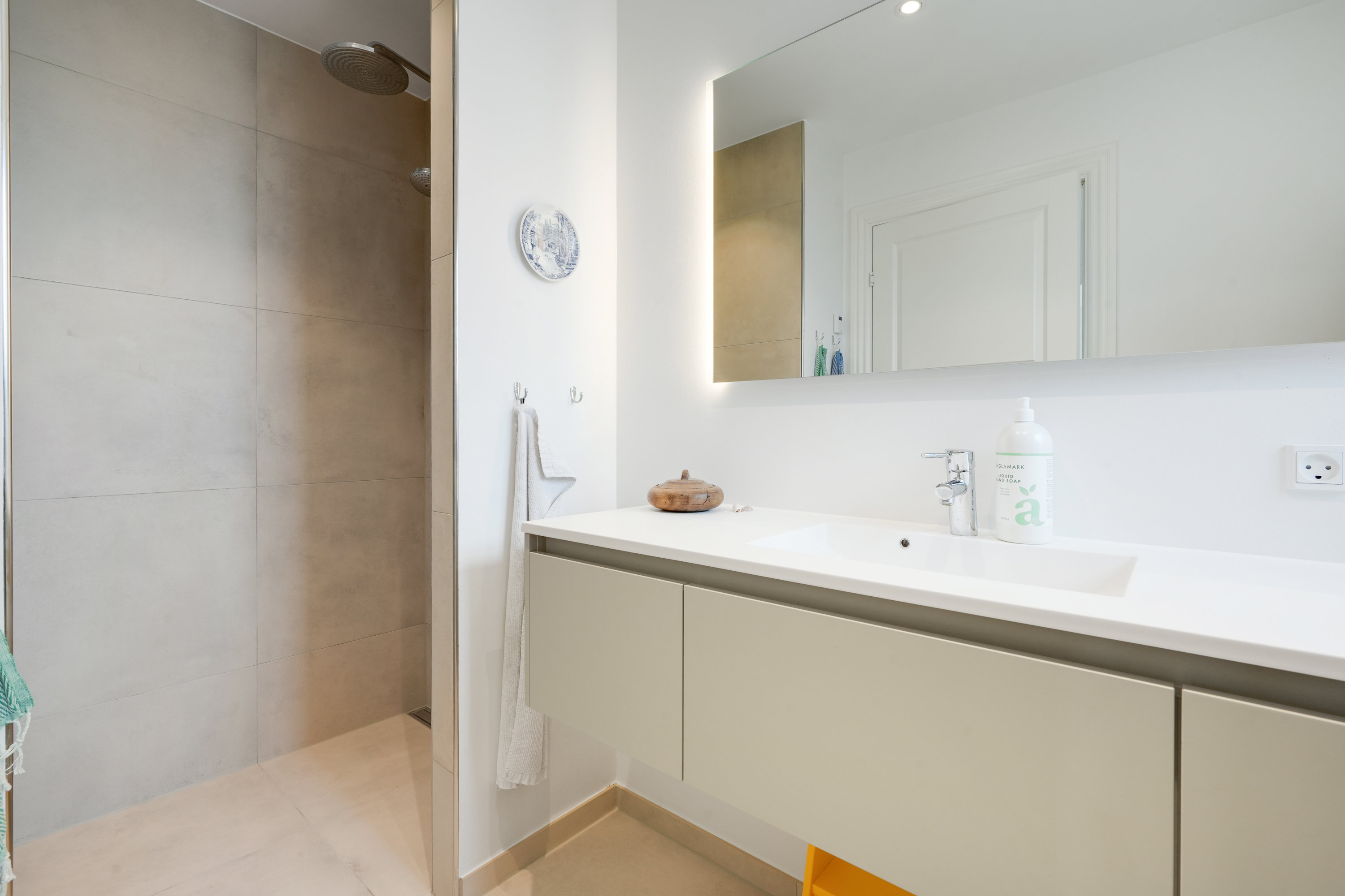 Fremhævet badeværelse billede i fuldskærmstilstand. Billede af Carinaparken 73, 3460 Birkerød