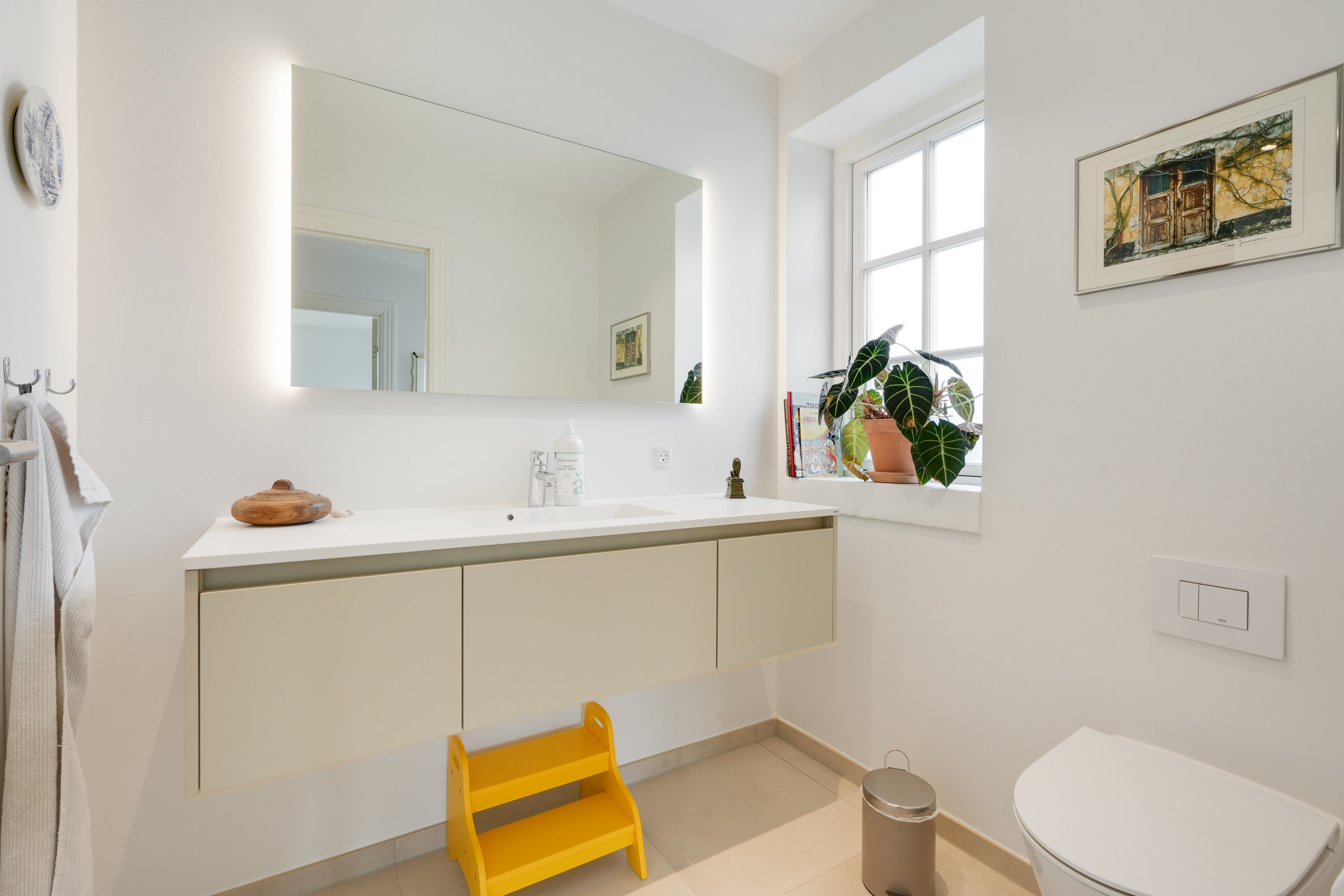 Fremhævet badeværelse billede i fuldskærmstilstand. Billede af Carinaparken 73, 3460 Birkerød