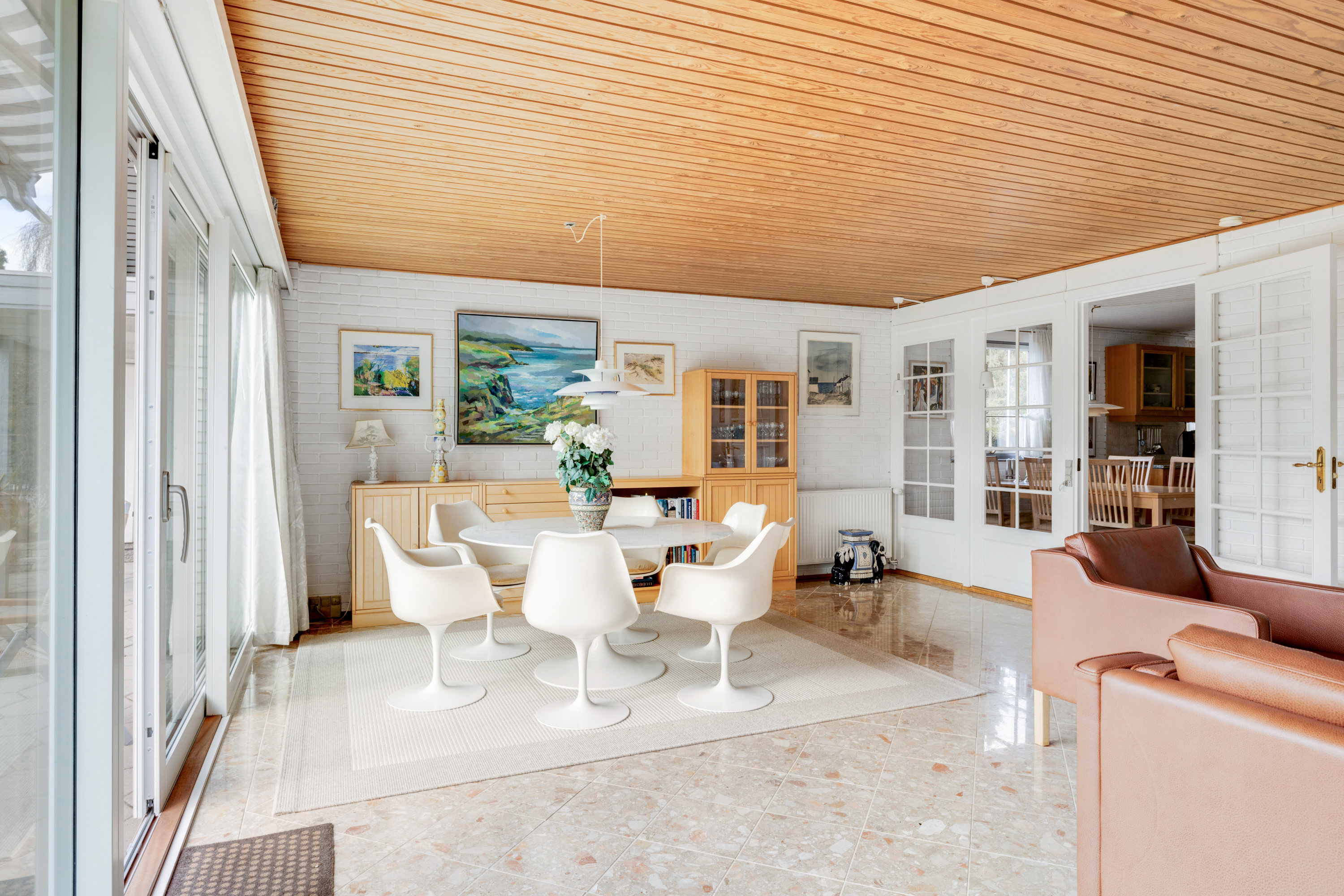 Fremhævet stue billede i fuldskærmstilstand. Billede af Kikudbakken 13, 2730 Herlev