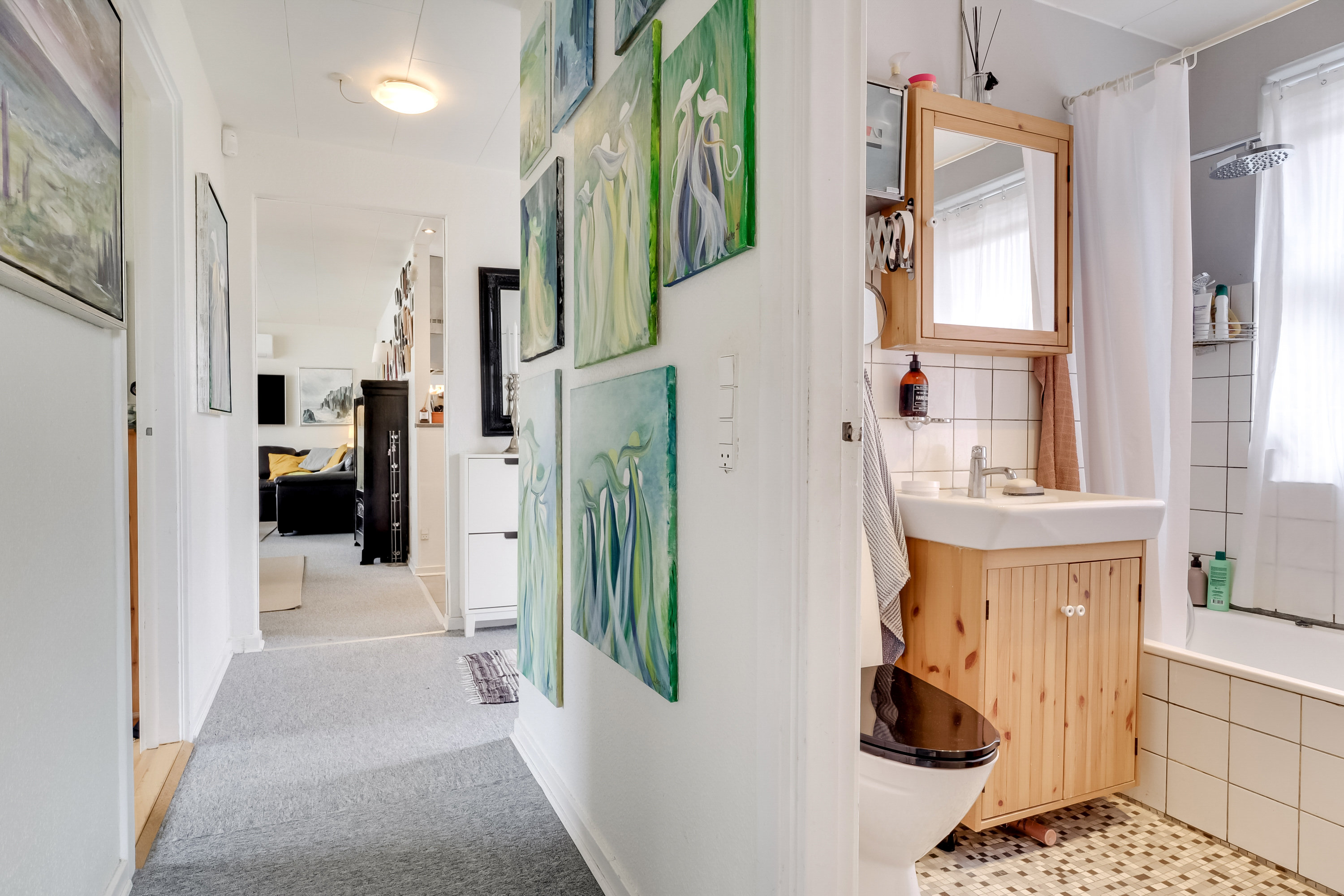 Fremhævet entré billede i fuldskærmstilstand. Billede af Chr. Richardtsvej 15, Ørsted, 5620 Glamsbjerg