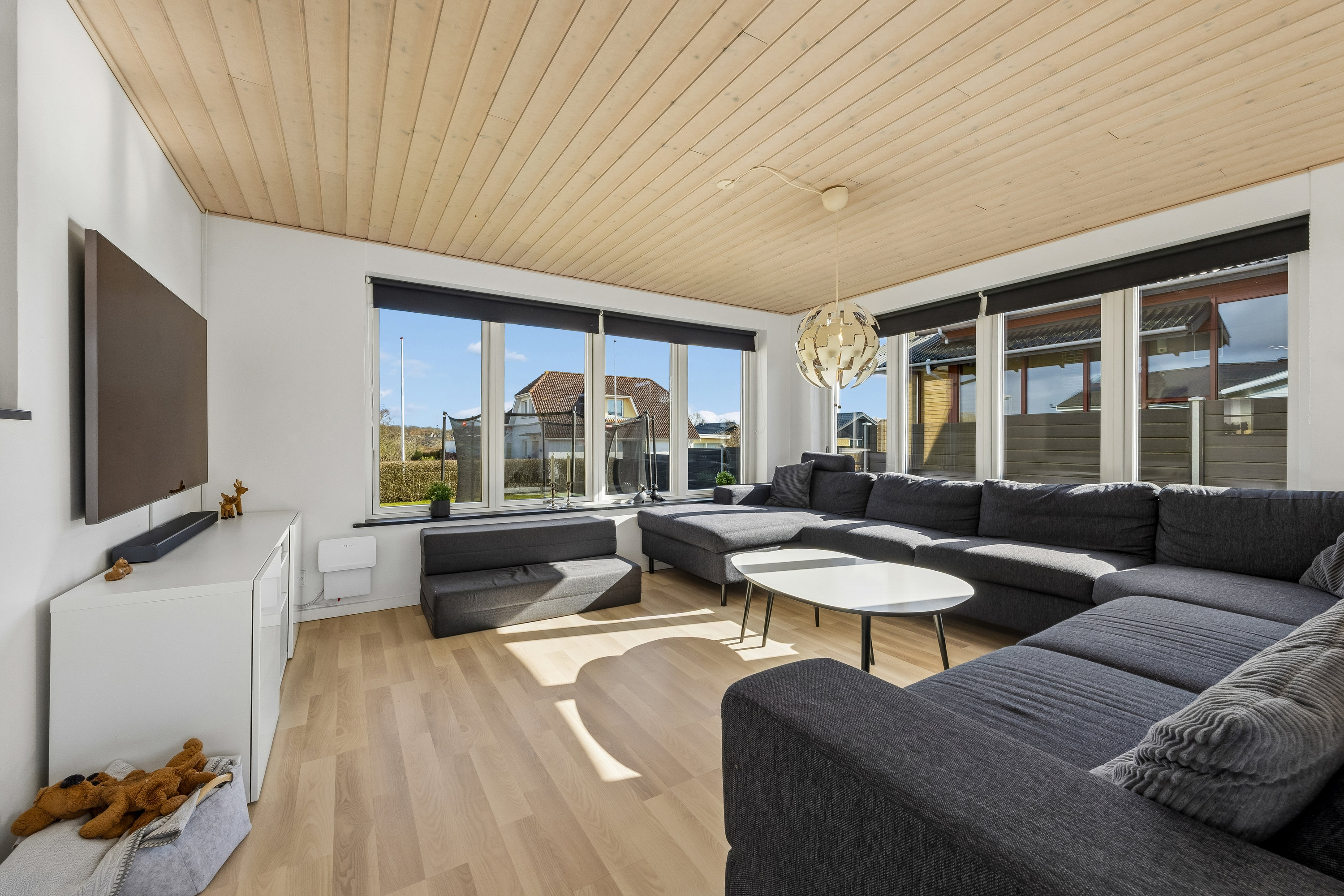 Fremhævet stue billede i fuldskærmstilstand. Billede af Ternevej 9, 4291 Ruds Vedby