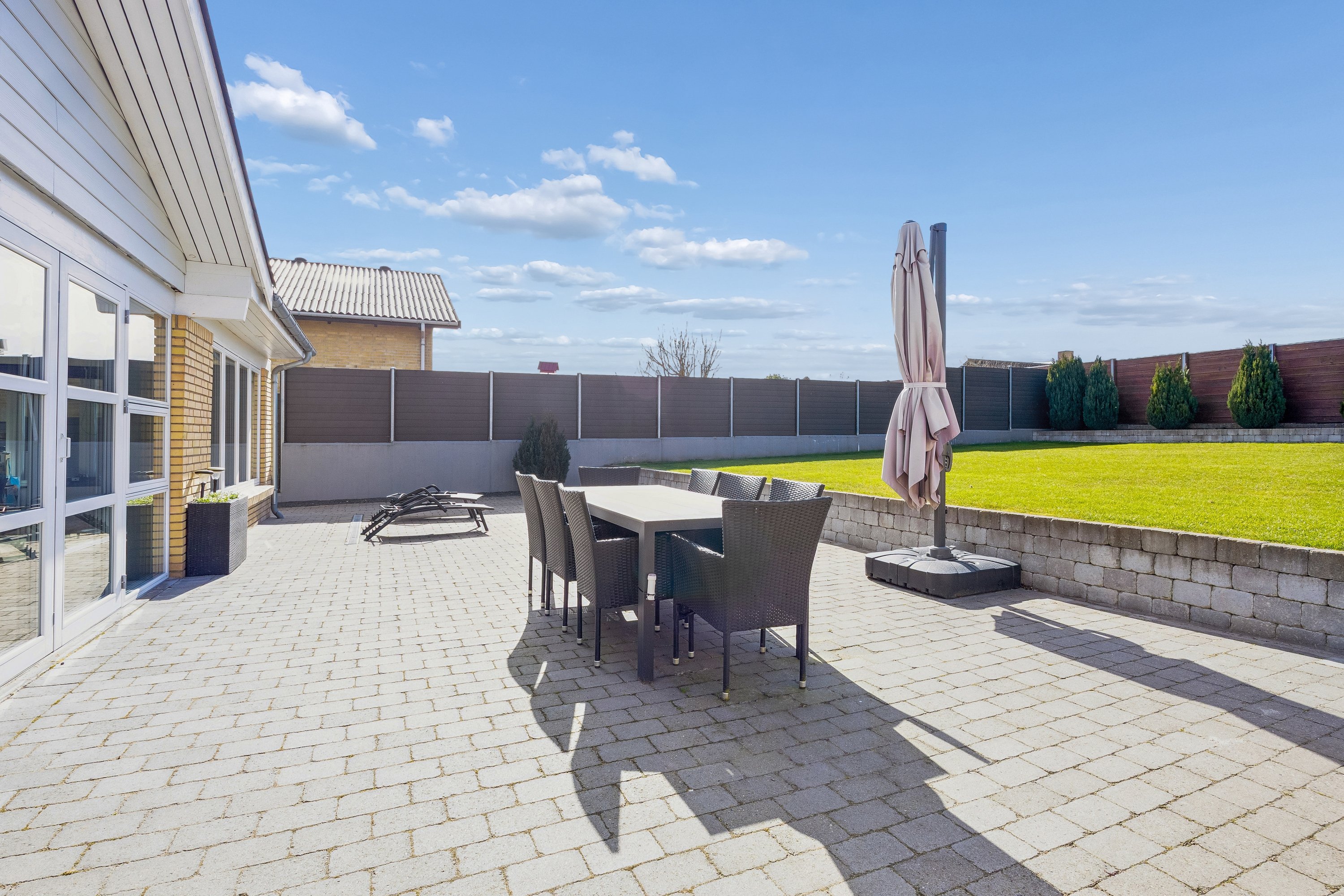 Miniaturebillede 1: terrasse. Billede af Ternevej 9, 4291 Ruds Vedby