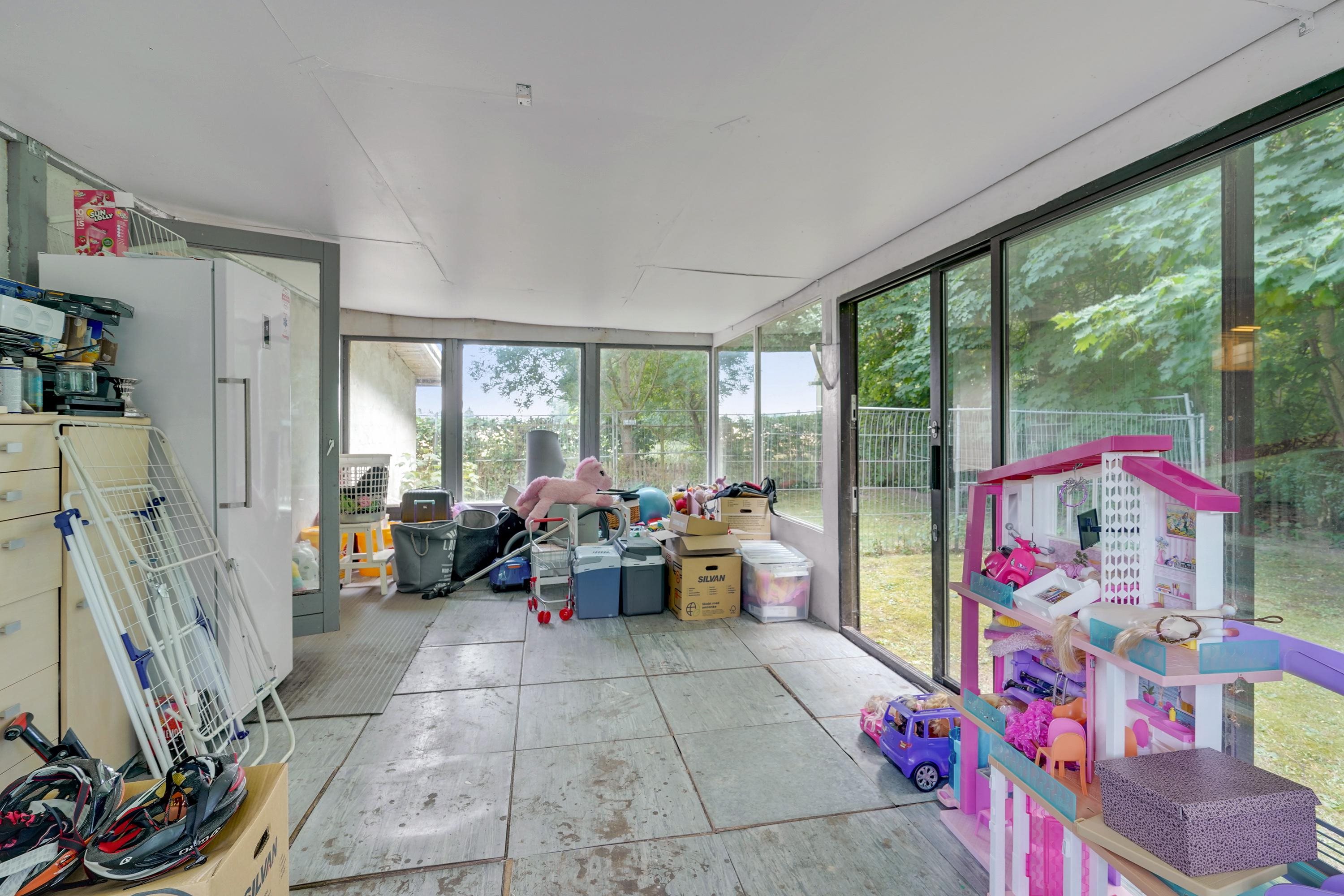 Fremhævet udestue billede i fuldskærmstilstand. Billede af Østre Landevej 128, 4930 Maribo