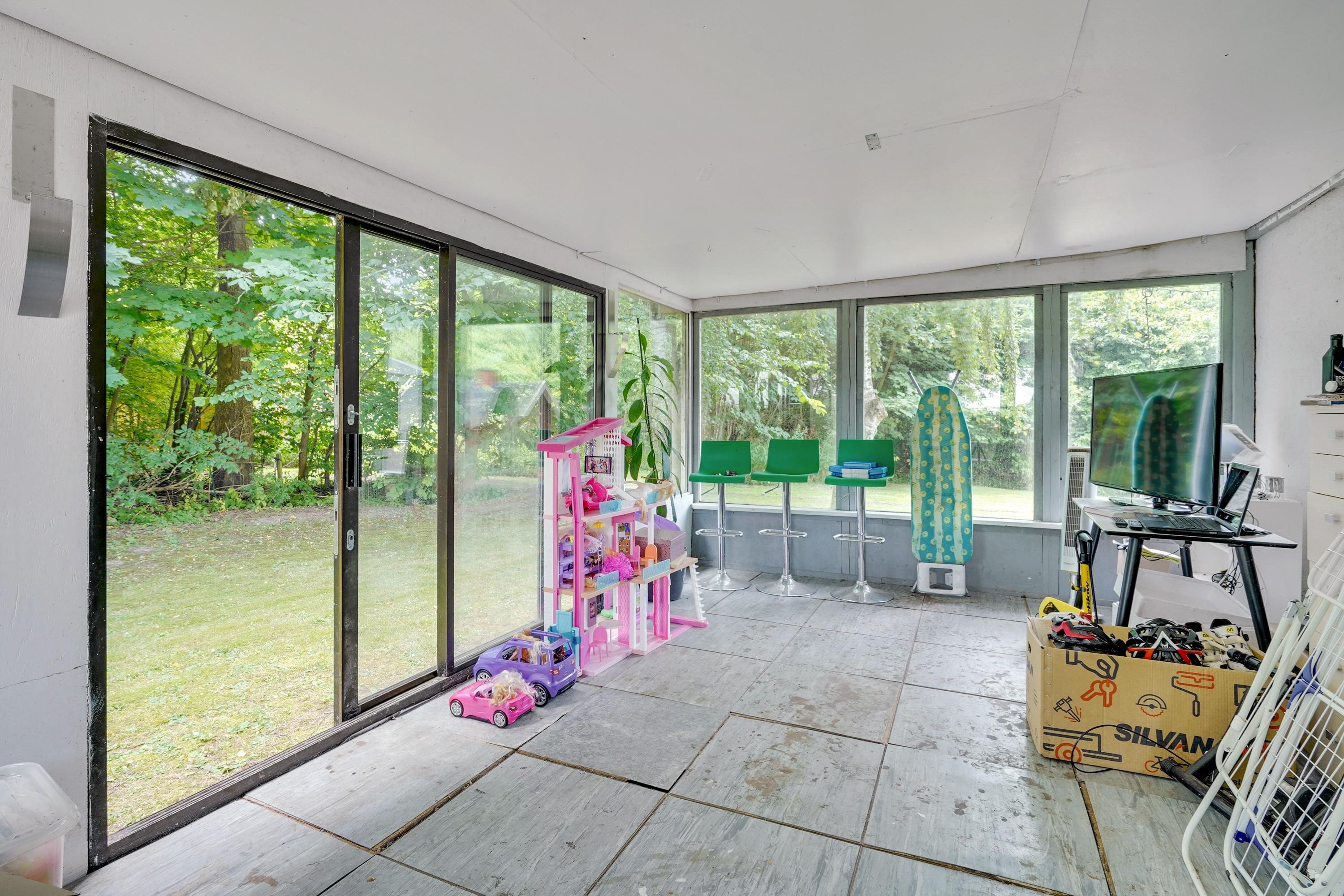 Fremhævet udestue billede i fuldskærmstilstand. Billede af Østre Landevej 128, 4930 Maribo